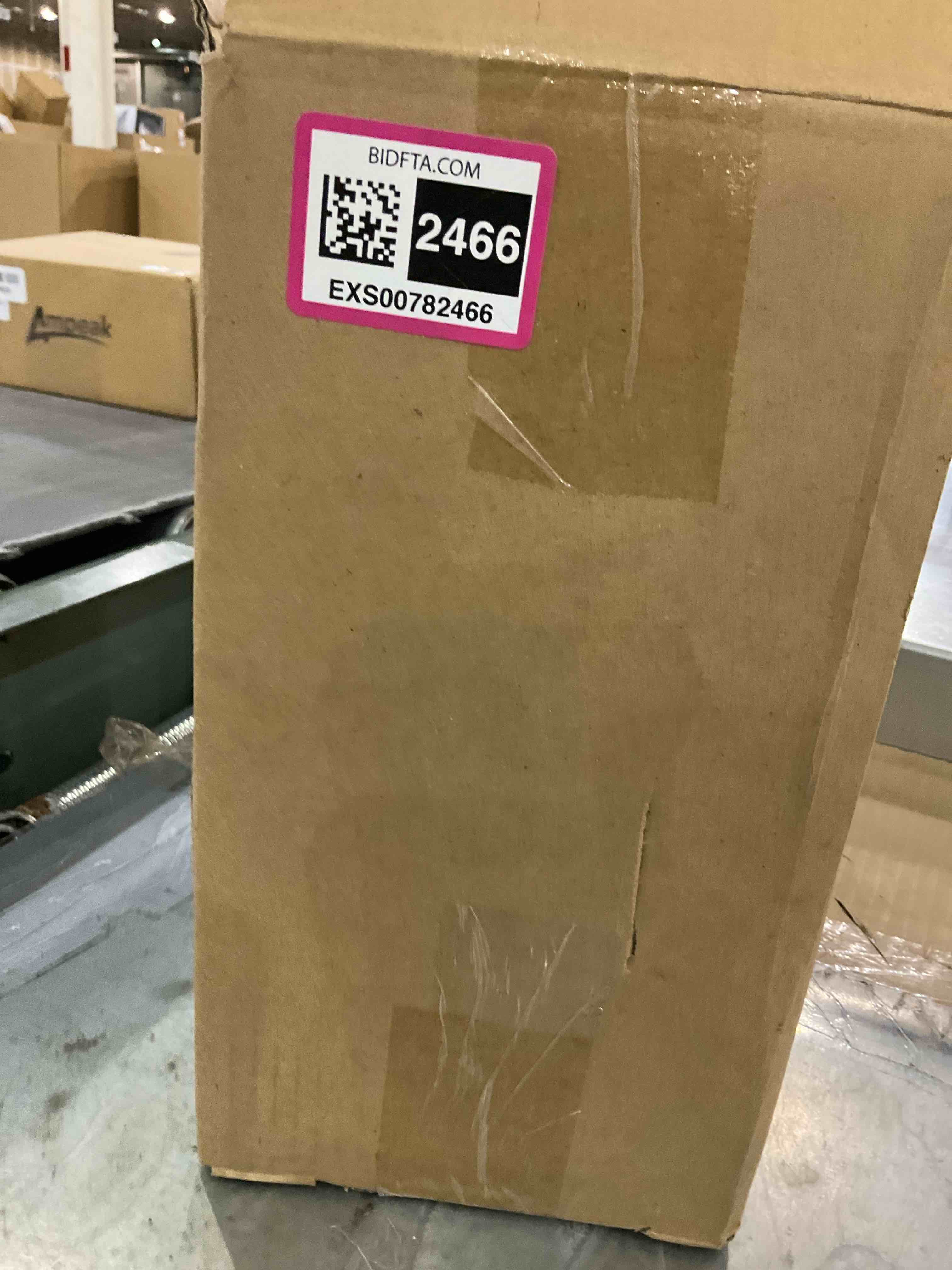 https://s3.amazonaws.com/lotting-images-prod/bidfta/EXS00782466_1701867683570.jpeg