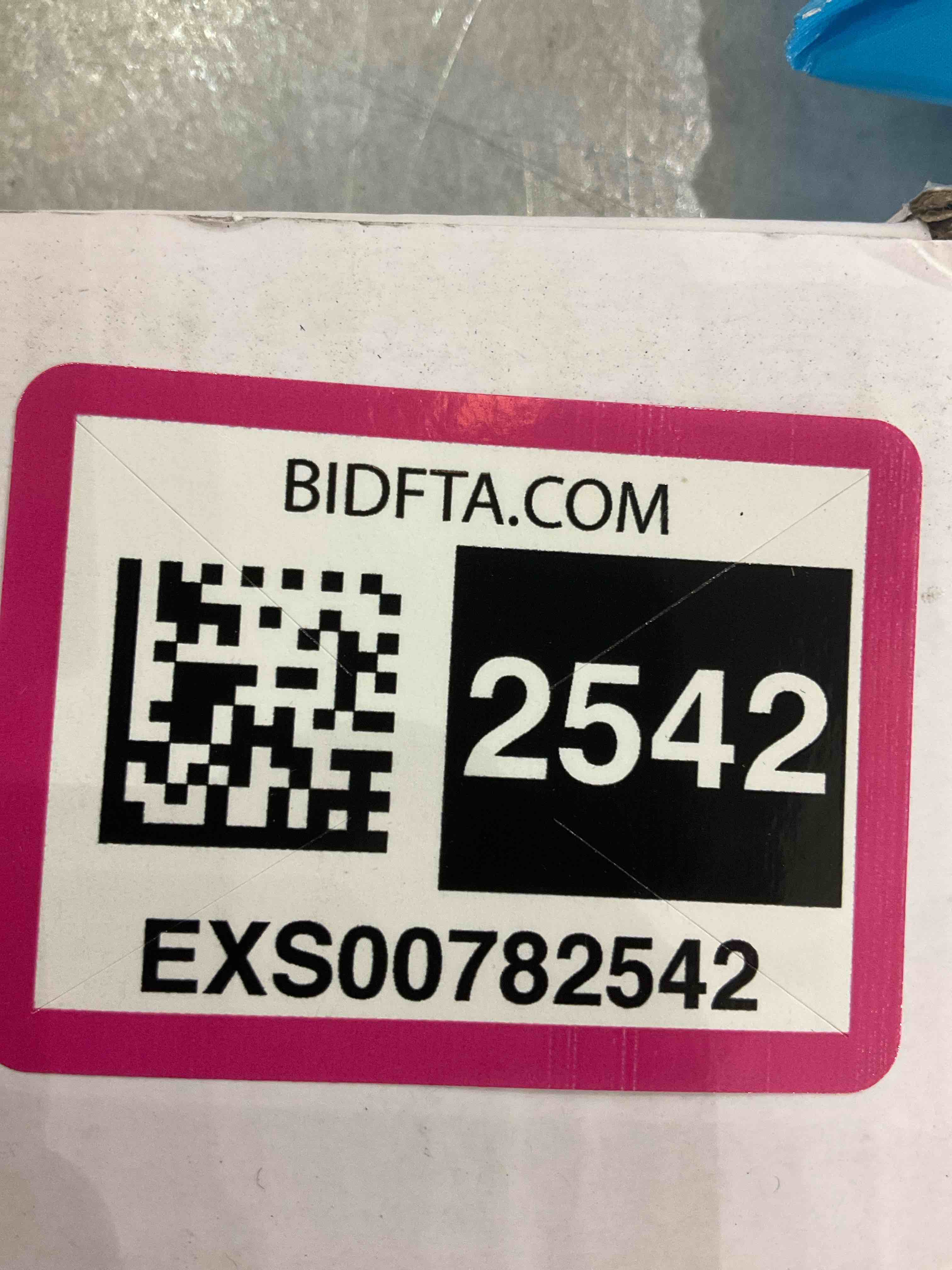 https://s3.amazonaws.com/lotting-images-prod/bidfta/EXS00782542_1701361874064.jpeg
