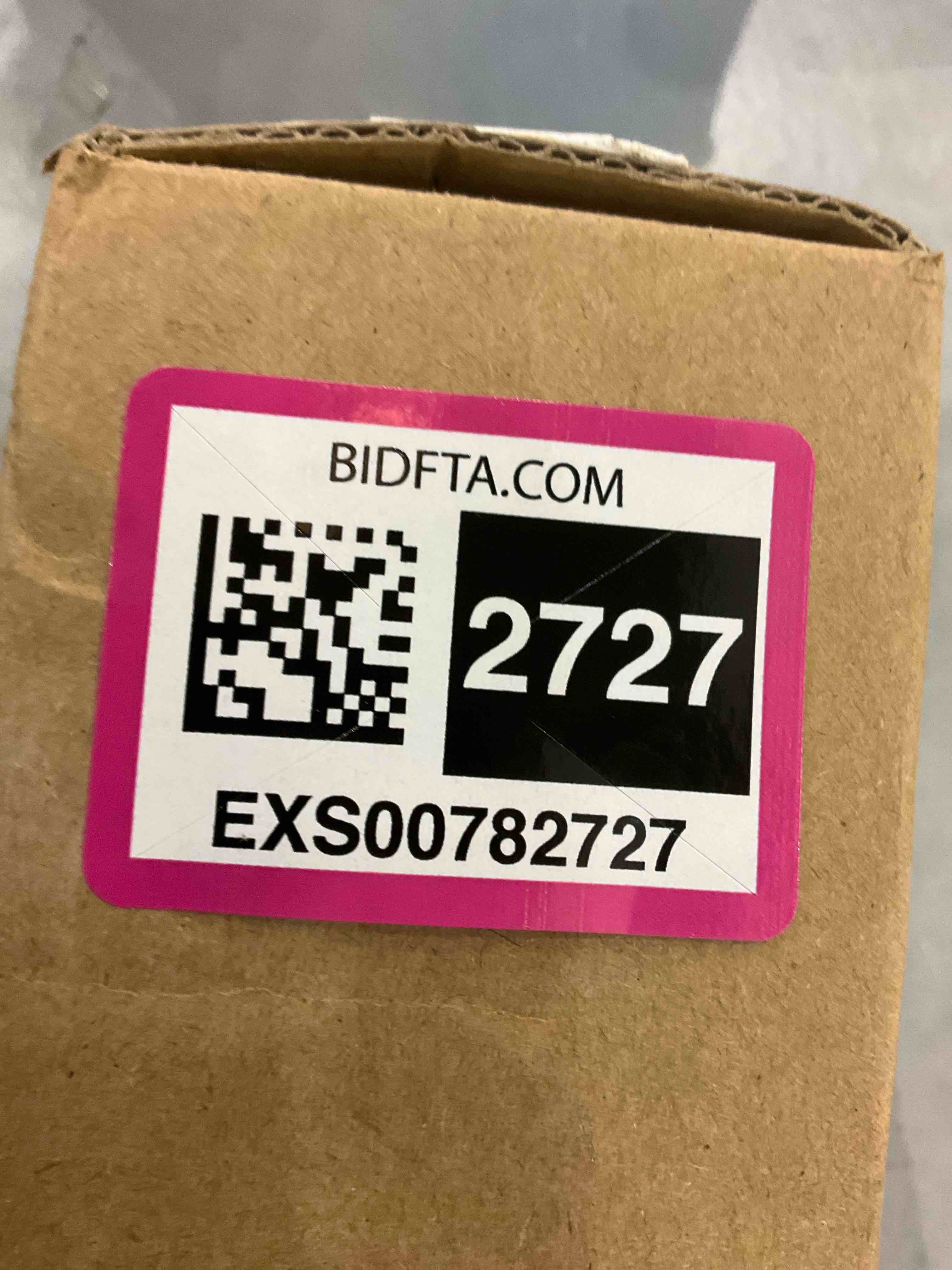 https://s3.amazonaws.com/lotting-images-prod/bidfta/EXS00782727_1701700202325.jpeg
