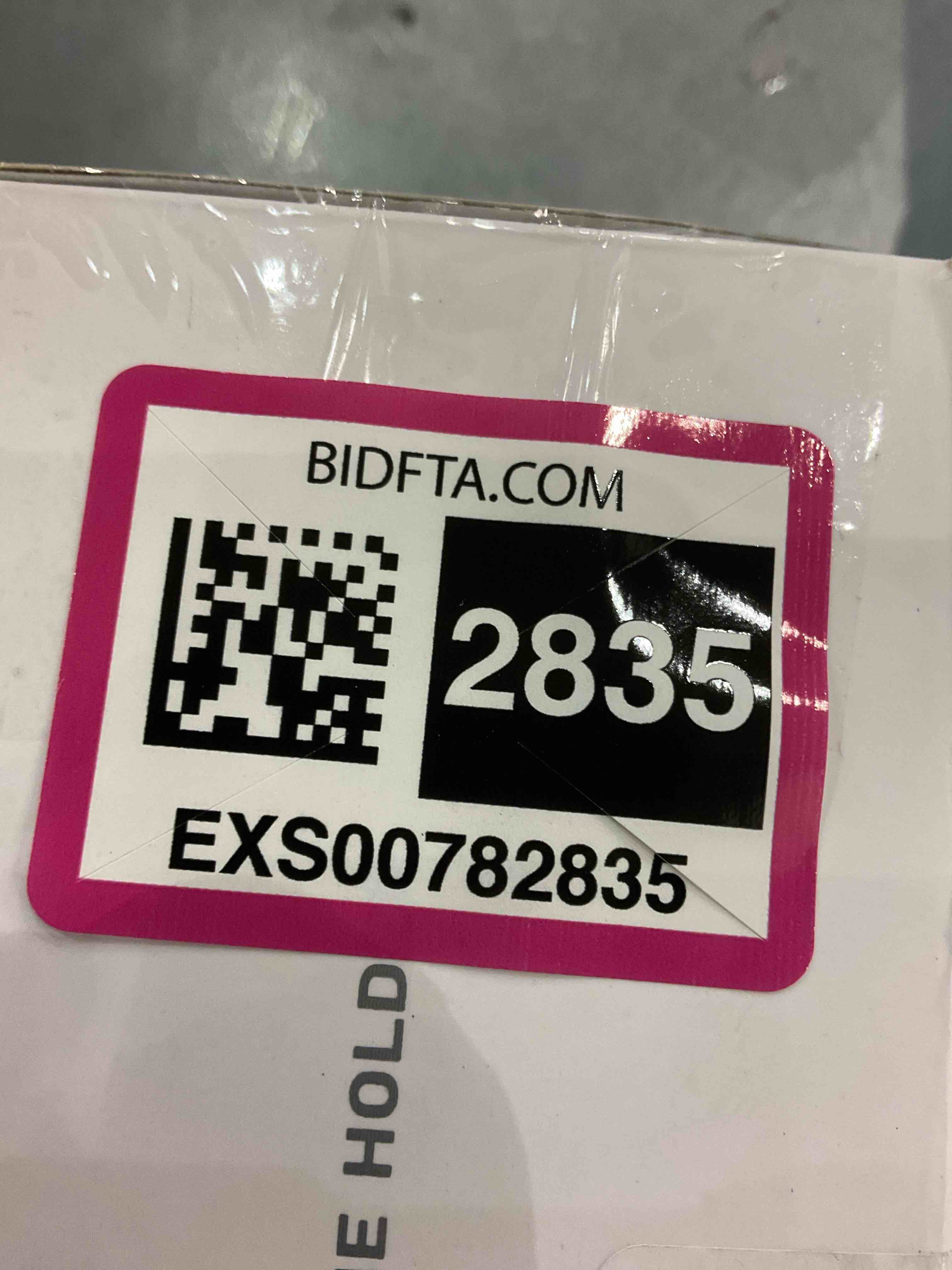 https://s3.amazonaws.com/lotting-images-prod/bidfta/EXS00782835_1701780246390.jpeg