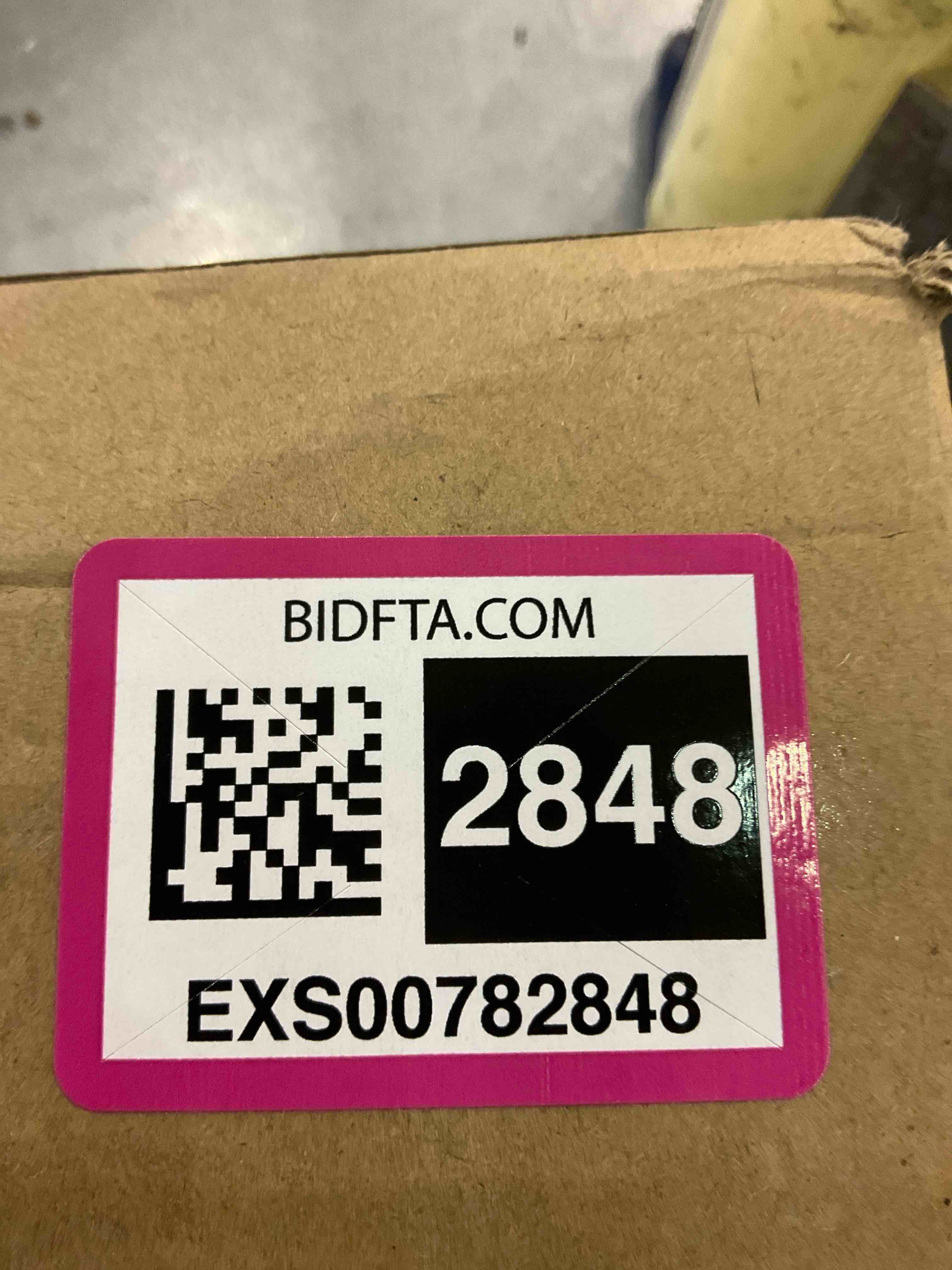 https://s3.amazonaws.com/lotting-images-prod/bidfta/EXS00782848_1701781671455.jpeg