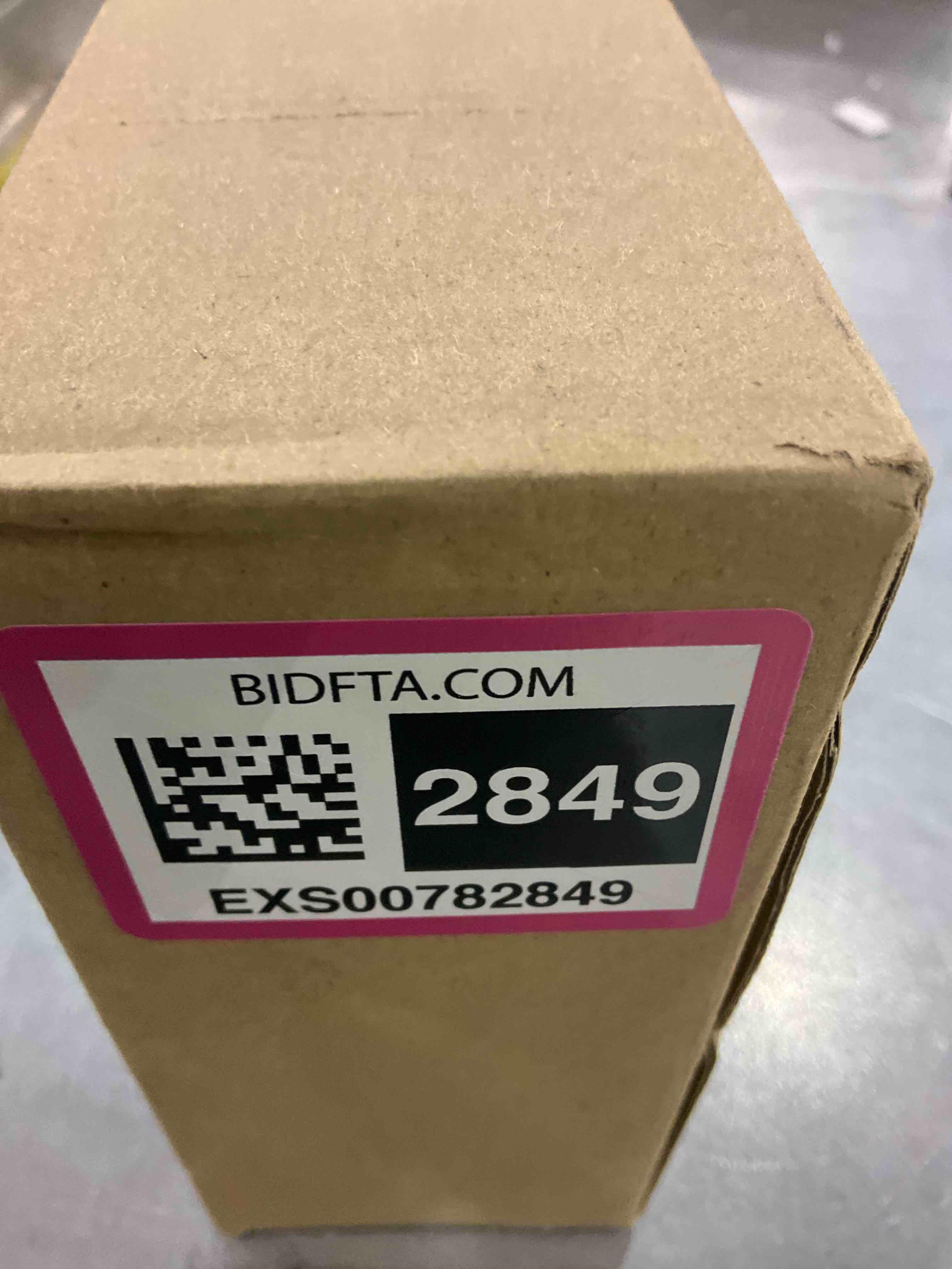 https://s3.amazonaws.com/lotting-images-prod/bidfta/EXS00782849_1701781881280.jpeg