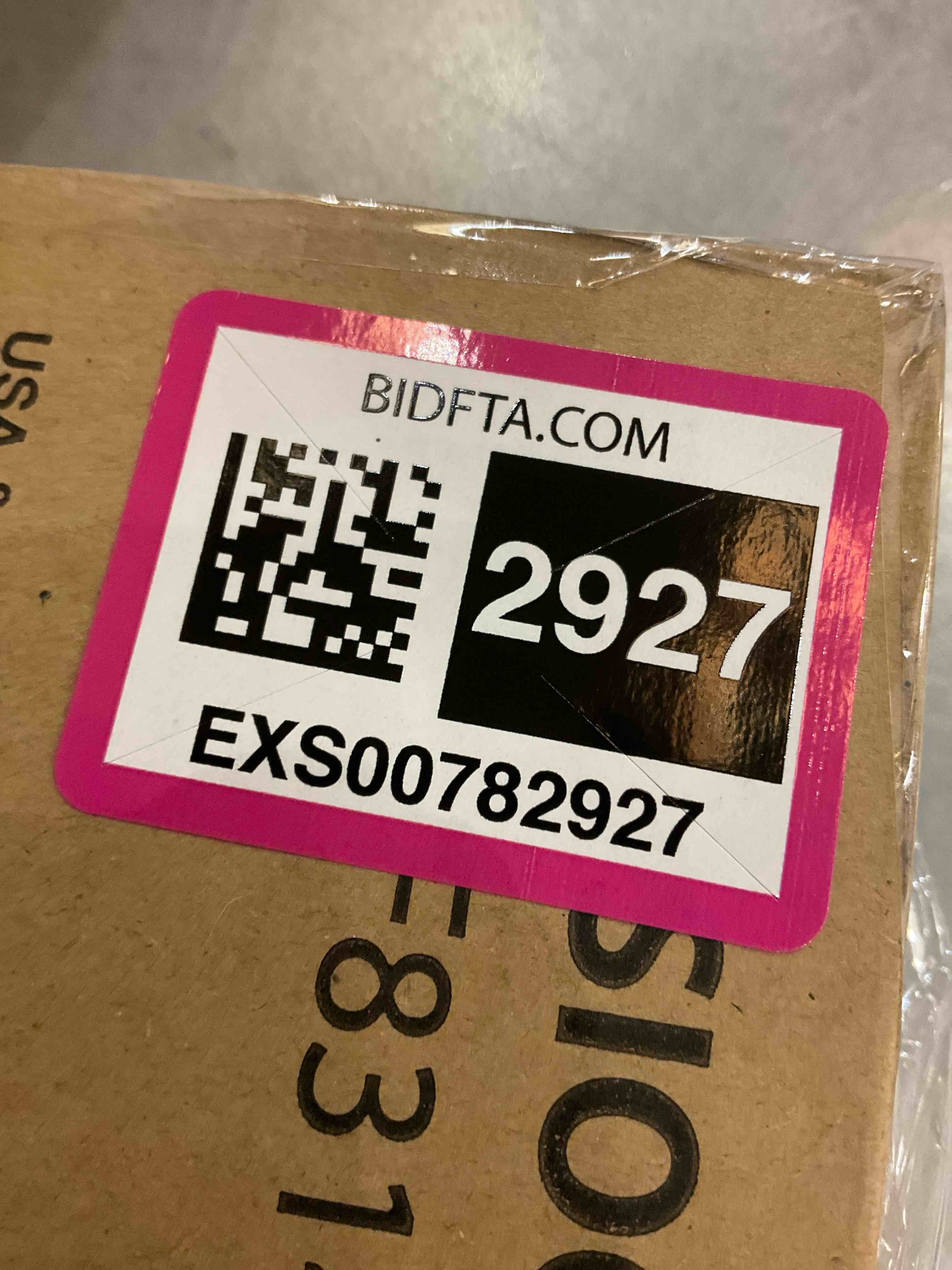 https://s3.amazonaws.com/lotting-images-prod/bidfta/EXS00782927_1701793725289.jpeg