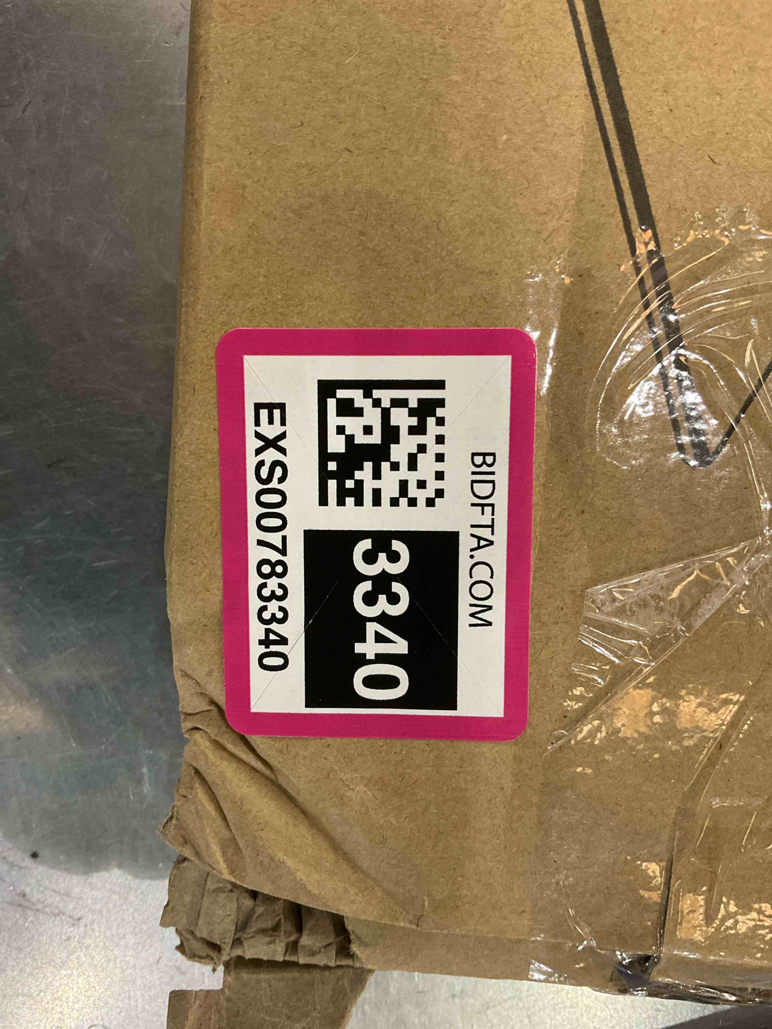 https://s3.amazonaws.com/lotting-images-prod/bidfta/EXS00783340_1701712921113.jpeg