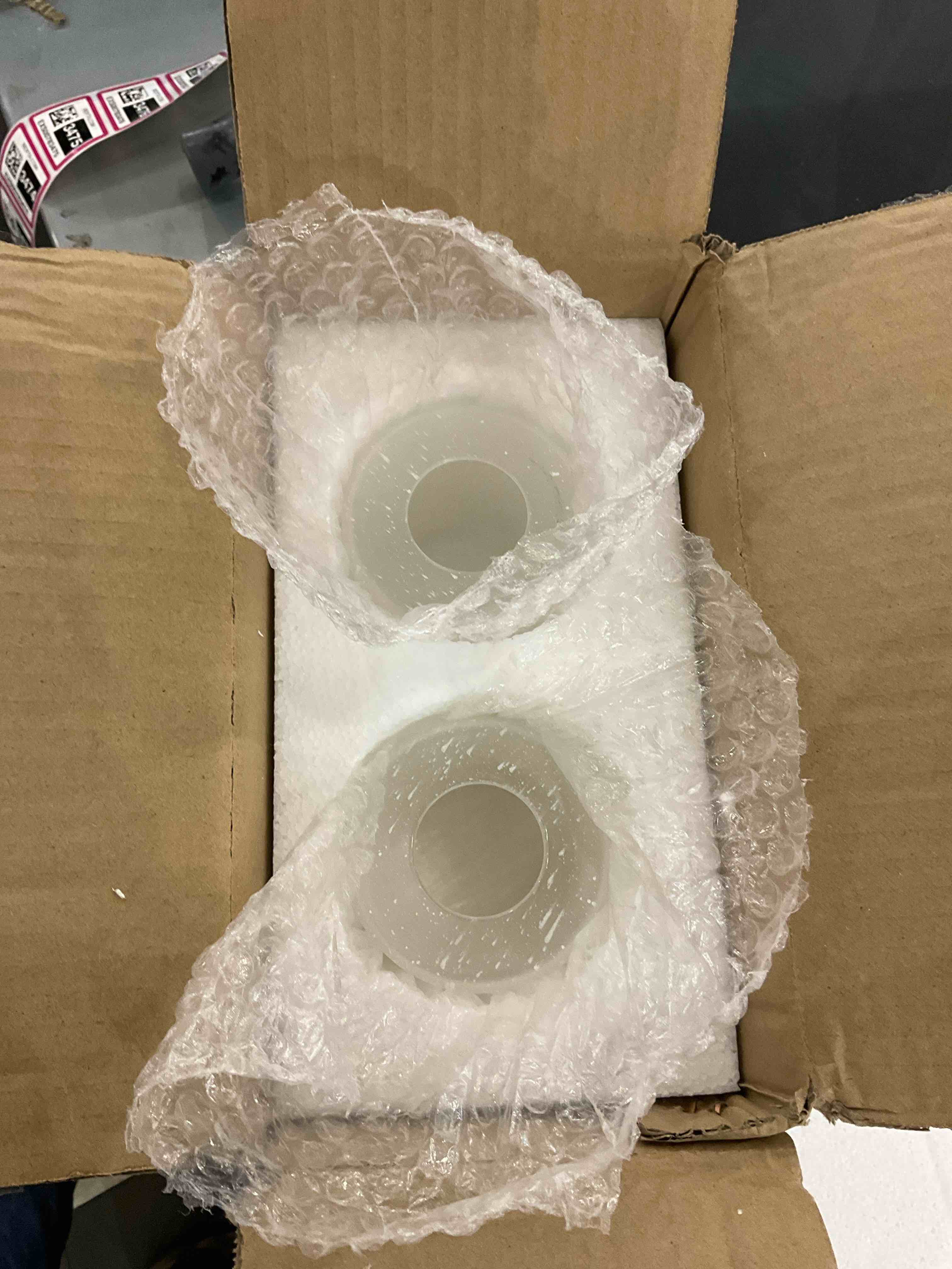 https://s3.amazonaws.com/lotting-images-prod/bidfta/EXS00783472_1701787018903.jpeg