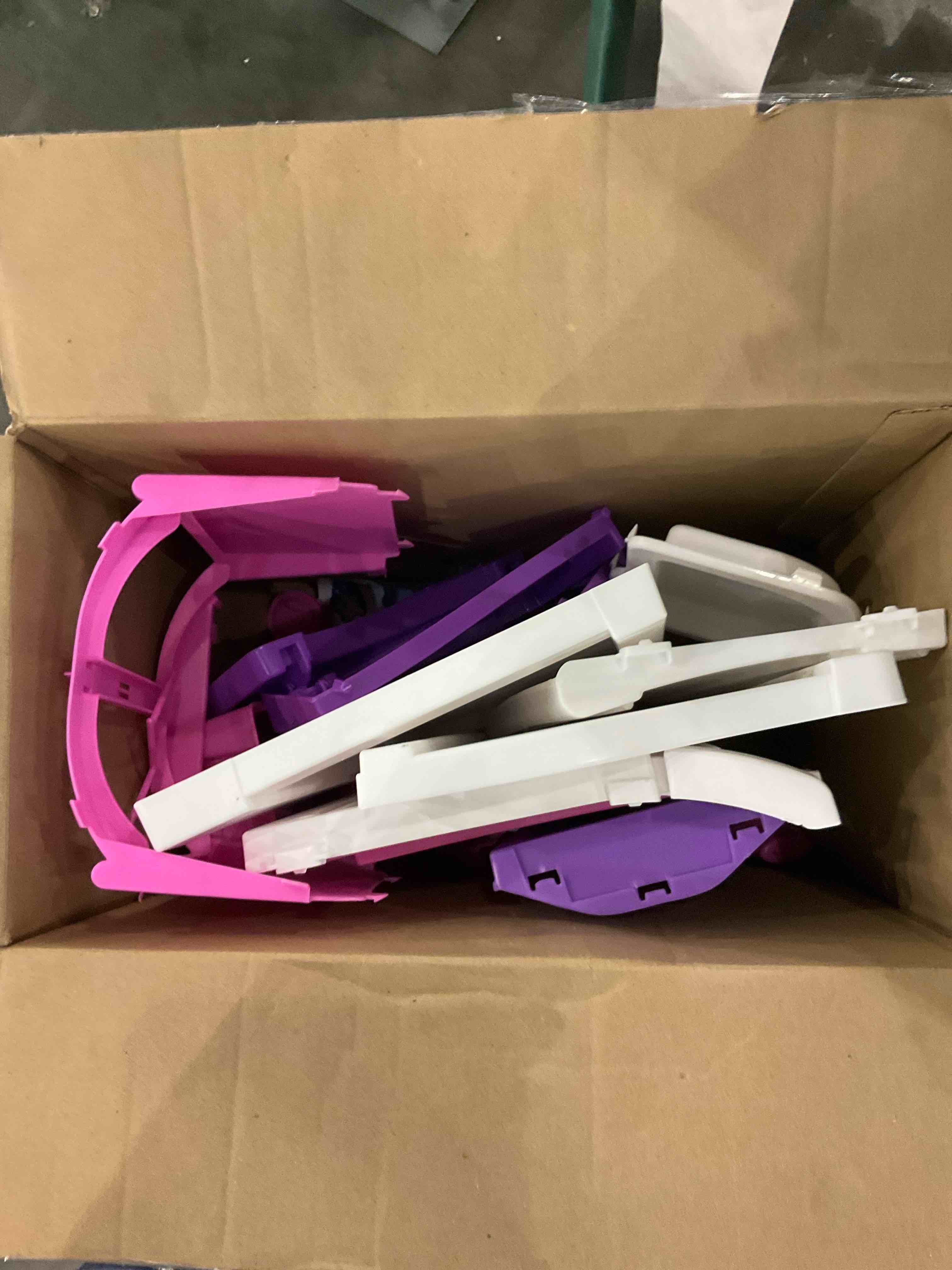 https://s3.amazonaws.com/lotting-images-prod/bidfta/EXS00783714_1701694477454.jpeg