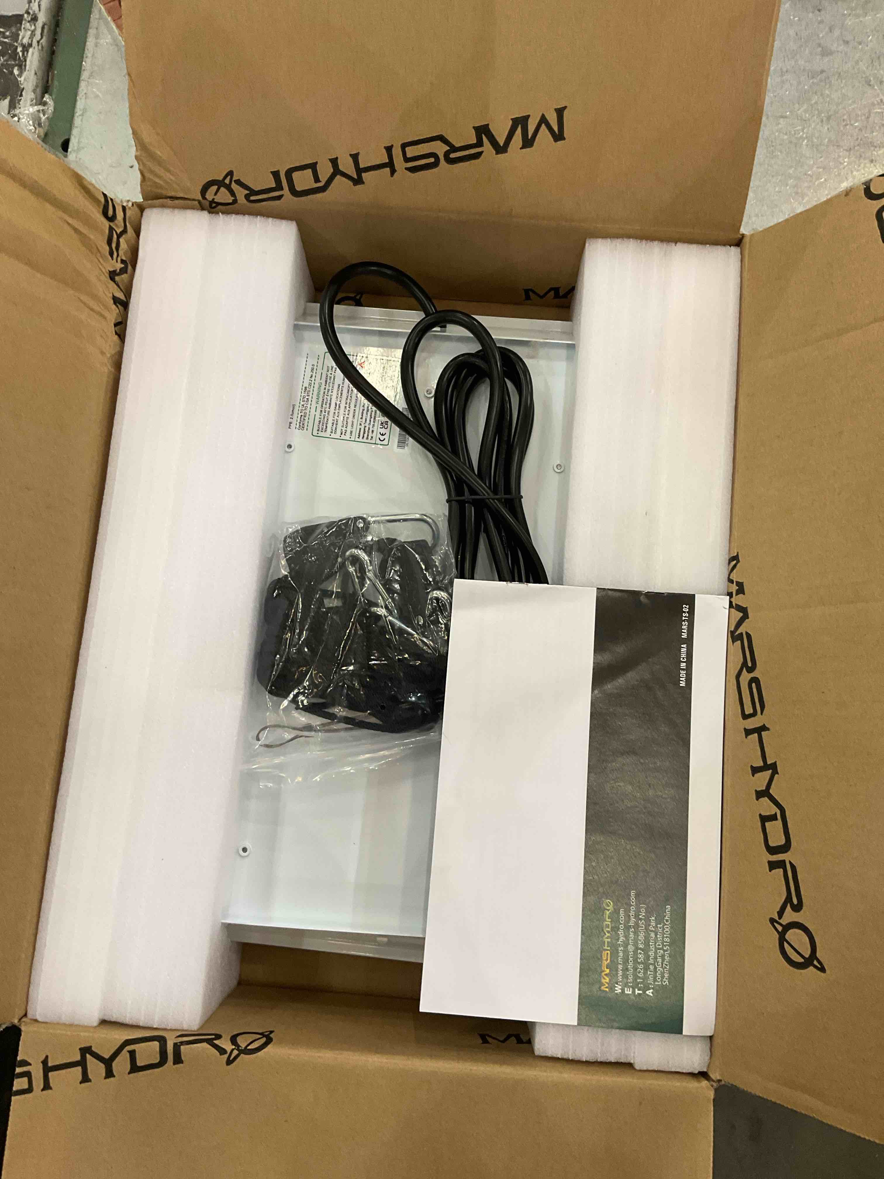 https://s3.amazonaws.com/lotting-images-prod/bidfta/EXS00783991_1701794740394.jpeg