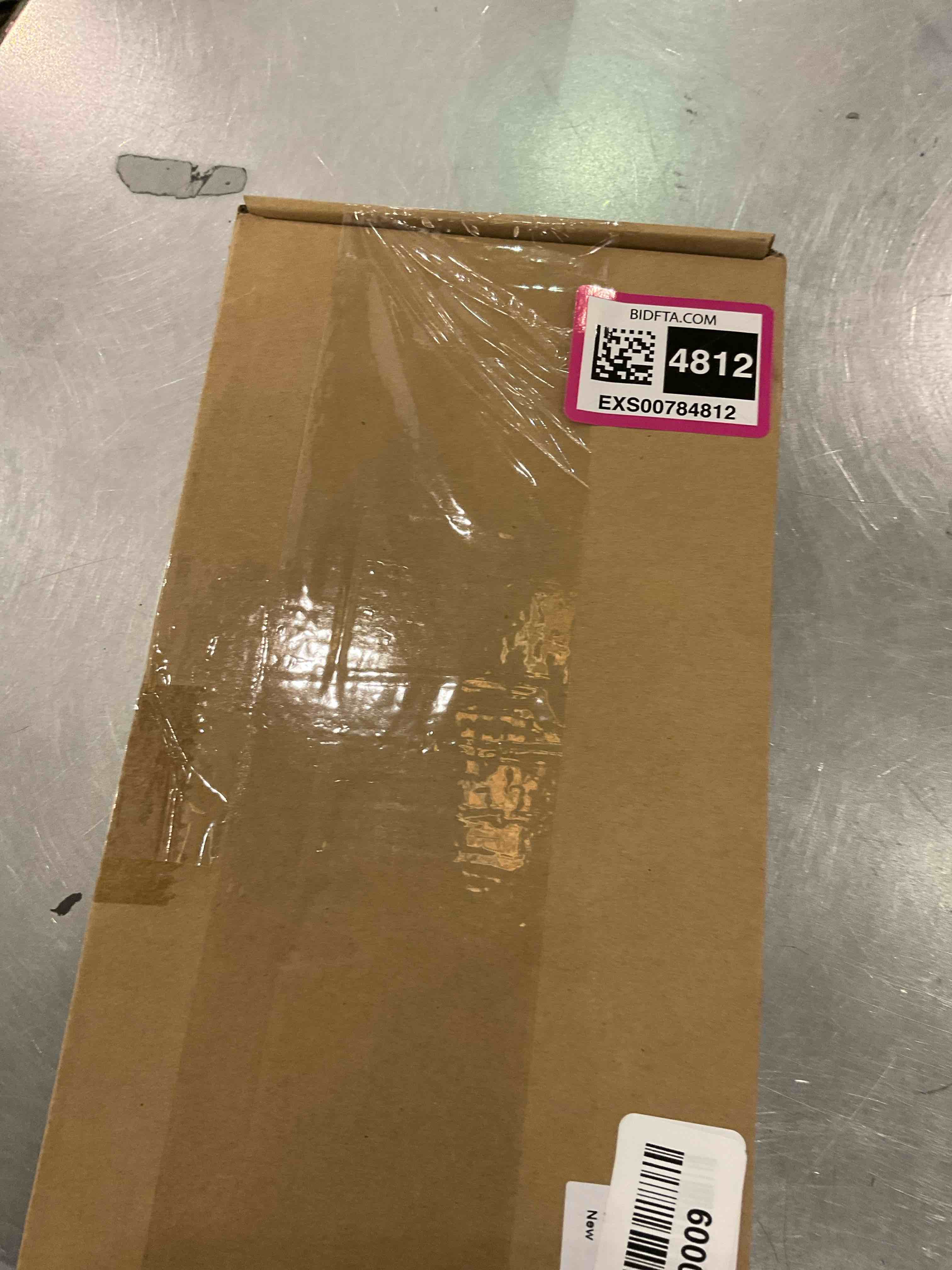 https://s3.amazonaws.com/lotting-images-prod/bidfta/EXS00784812_1701790044757.jpeg