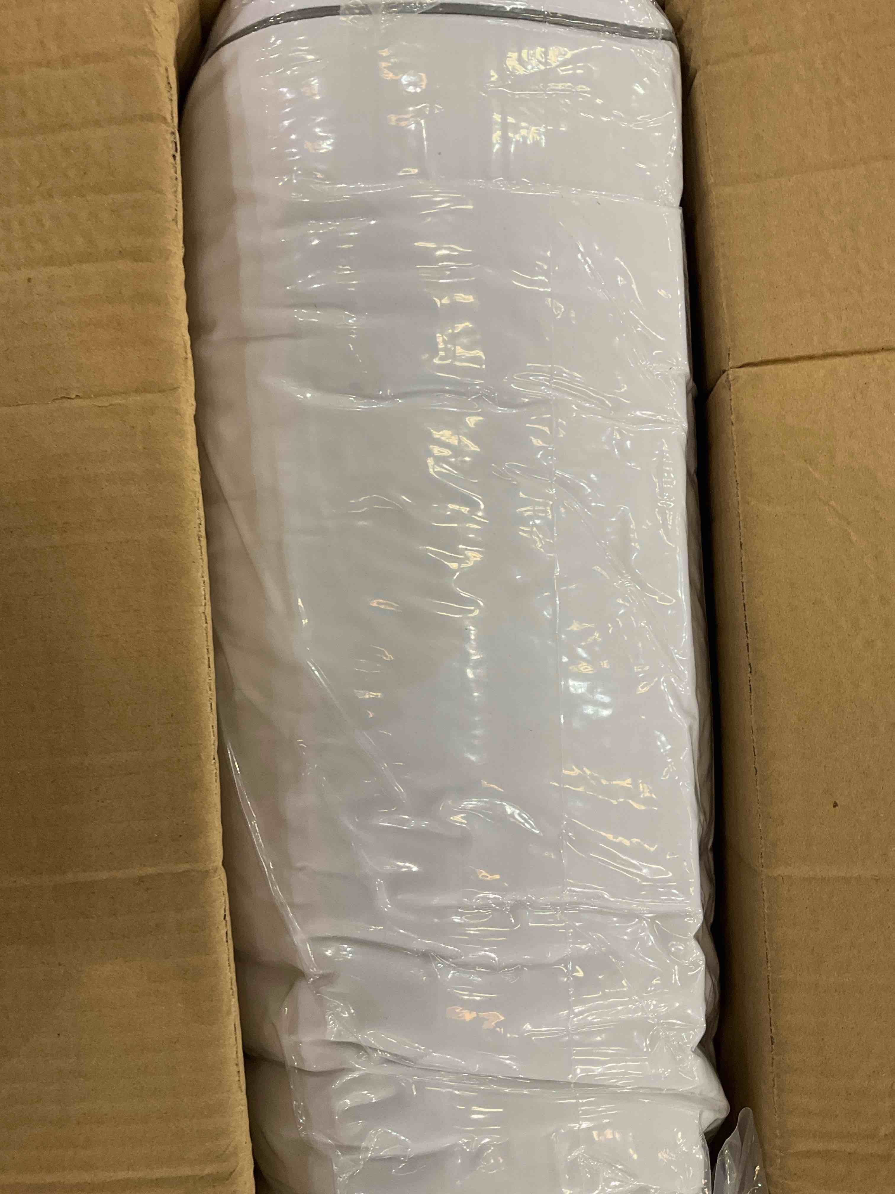 https://s3.amazonaws.com/lotting-images-prod/bidfta/EXS00785238_1701888465077.jpeg