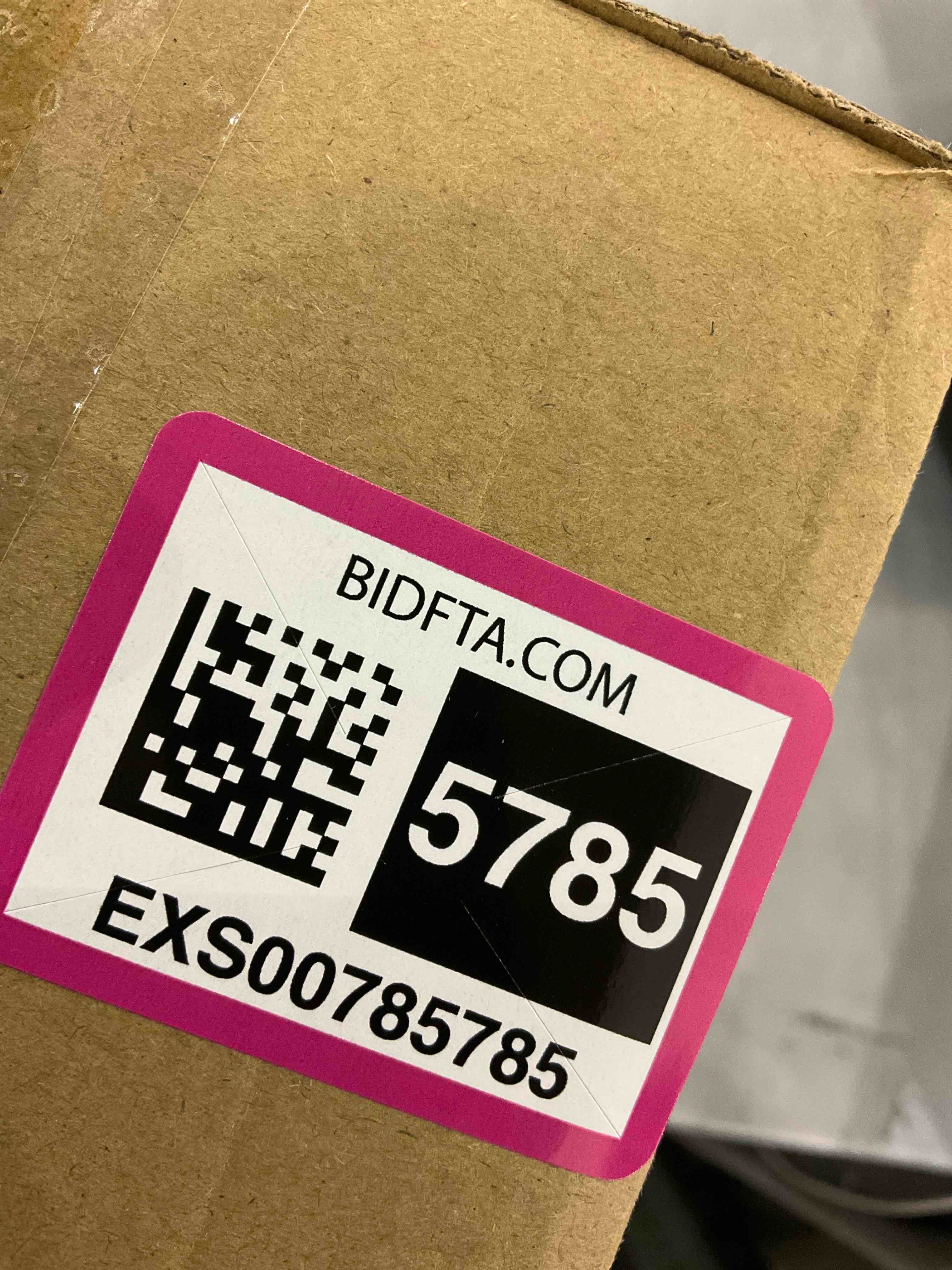https://s3.amazonaws.com/lotting-images-prod/bidfta/EXS00785785_1701866461013.jpeg