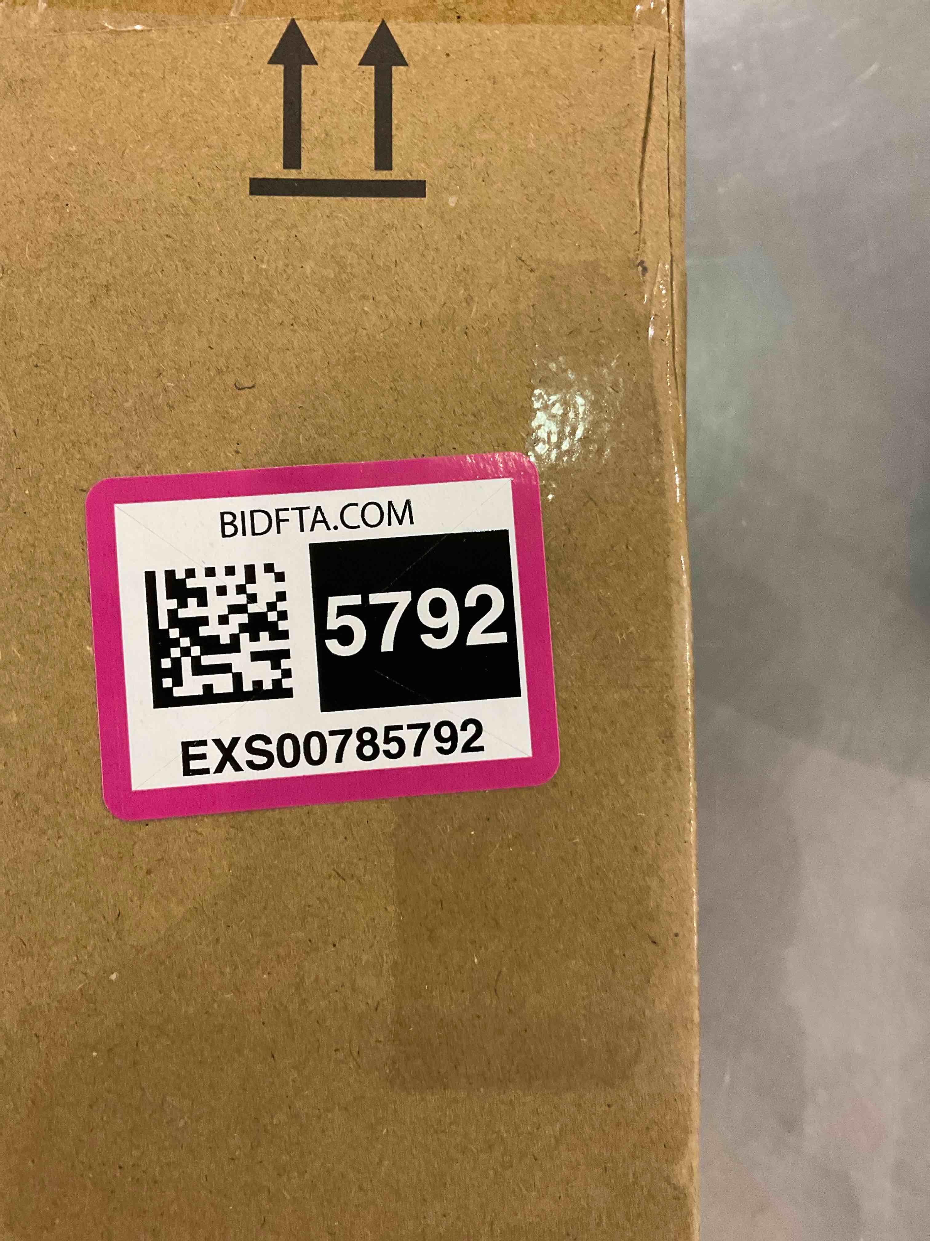 https://s3.amazonaws.com/lotting-images-prod/bidfta/EXS00785792_1701867261246.jpeg