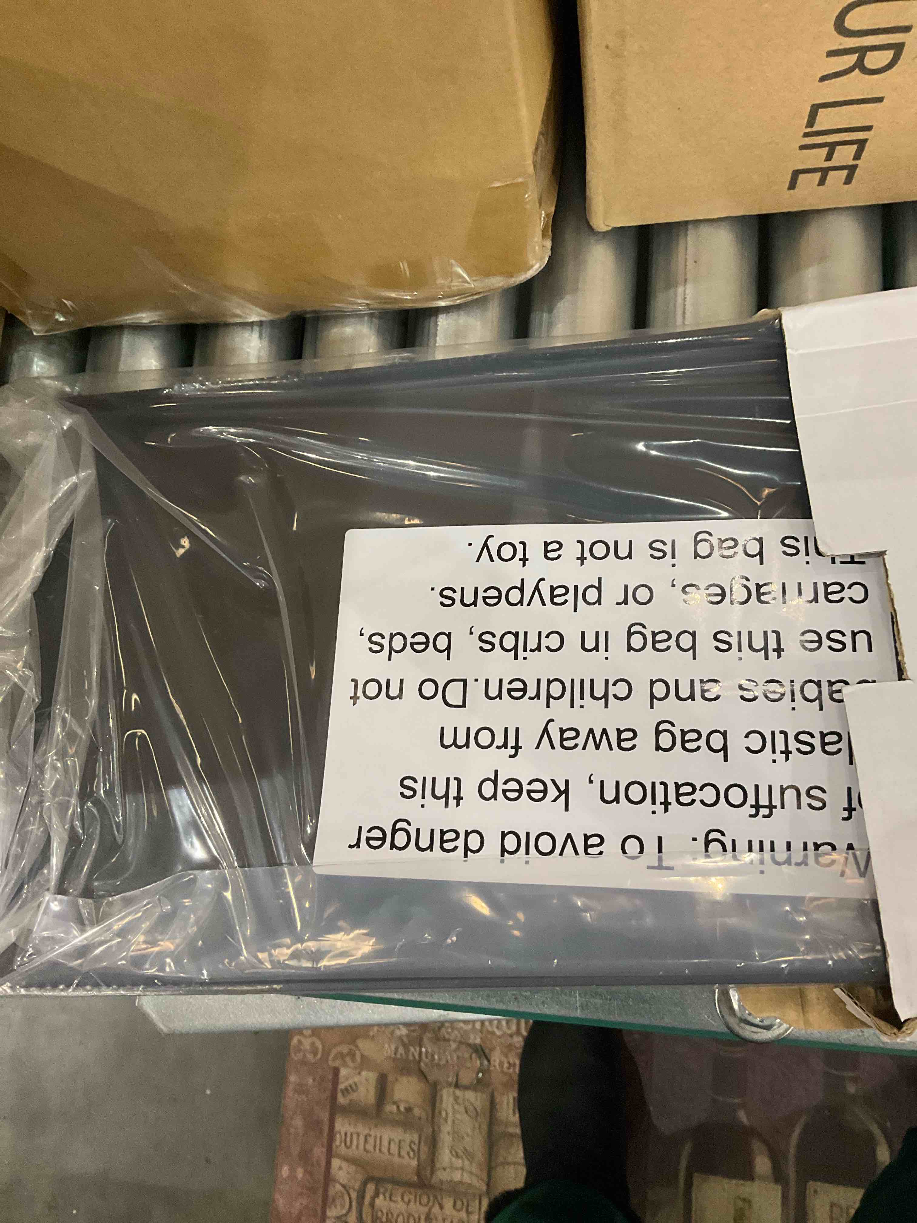 https://s3.amazonaws.com/lotting-images-prod/bidfta/EXS00786962_1701700166824.jpeg