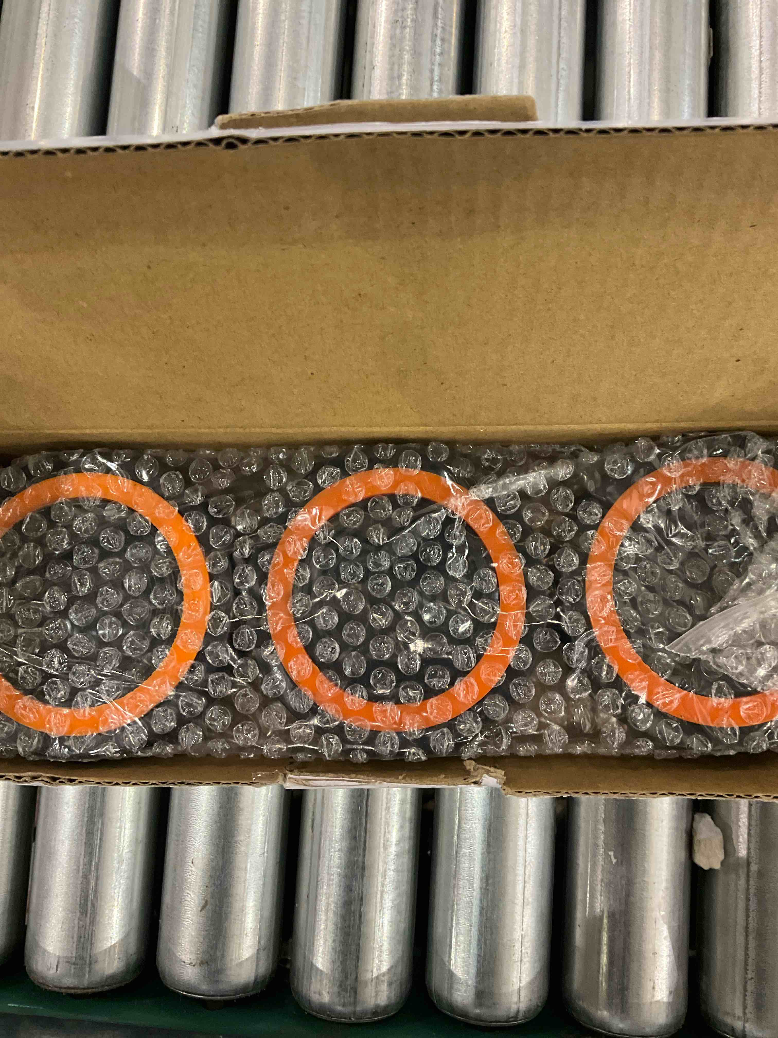 https://s3.amazonaws.com/lotting-images-prod/bidfta/EXS00786975_1701698154552.jpeg