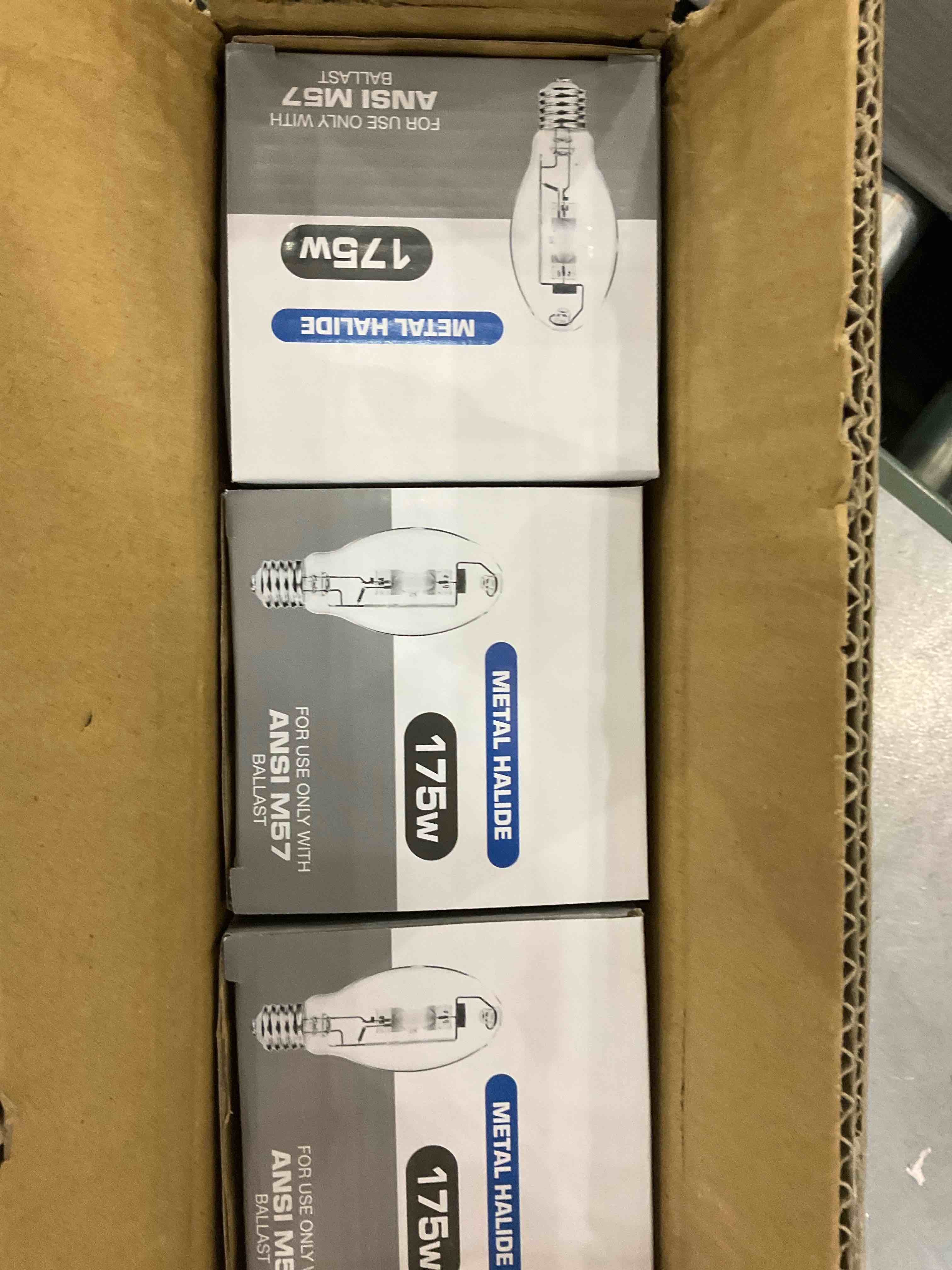 https://s3.amazonaws.com/lotting-images-prod/bidfta/EXS00787004_1701269365862.jpeg