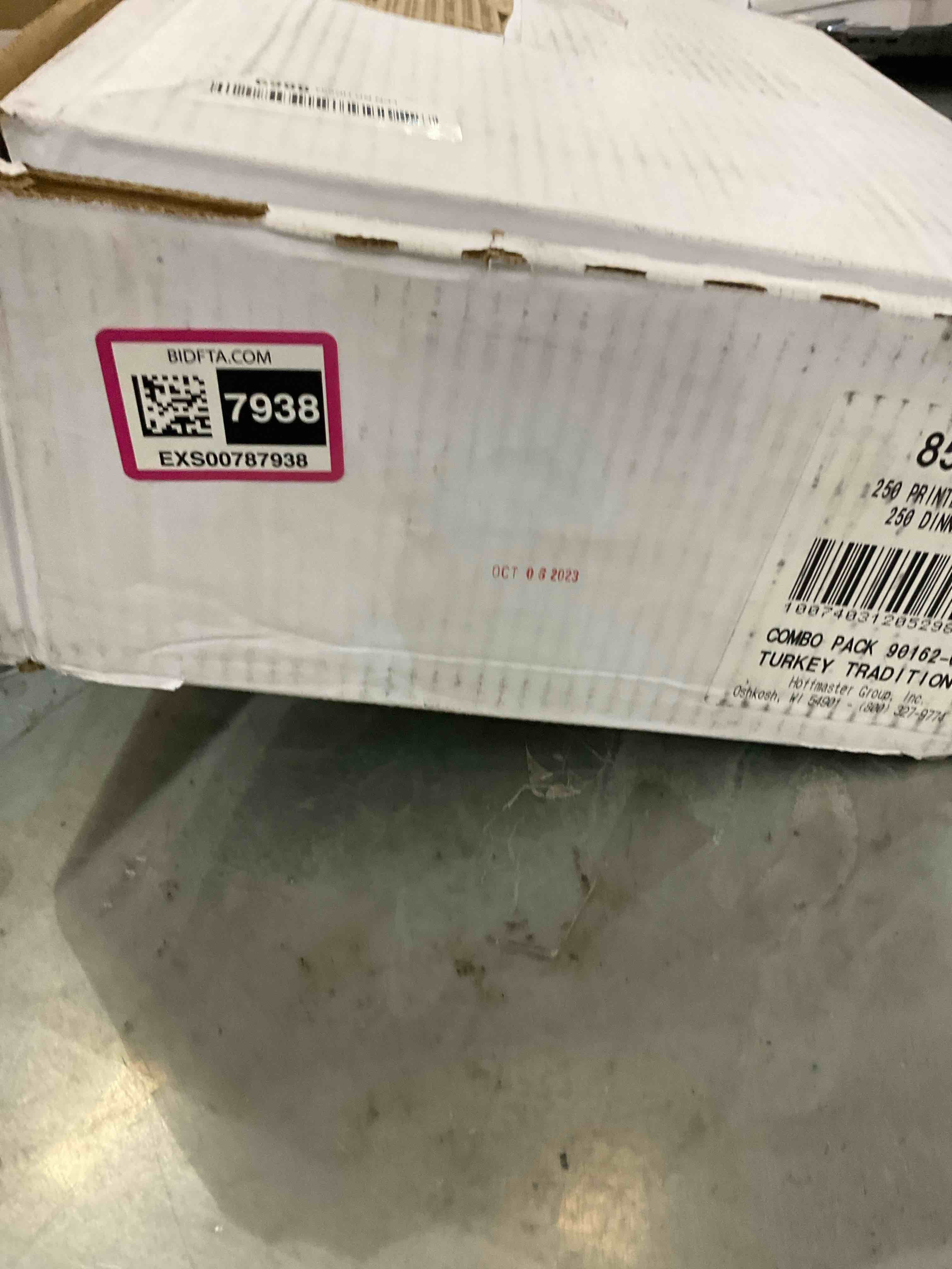 https://s3.amazonaws.com/lotting-images-prod/bidfta/EXS00787938_1702053046647.jpeg