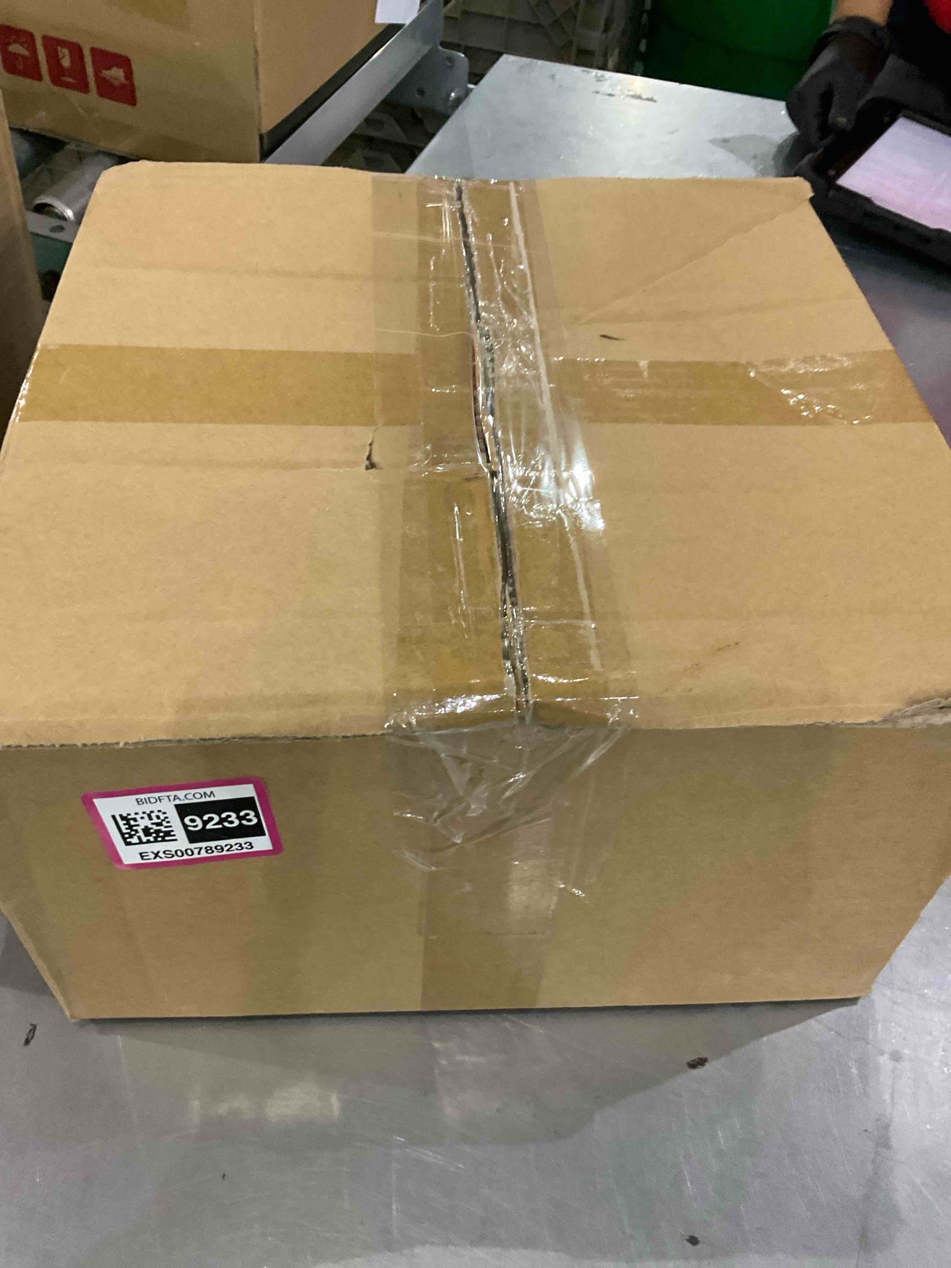 https://s3.amazonaws.com/lotting-images-prod/bidfta/EXS00789233_1702039328161.jpeg