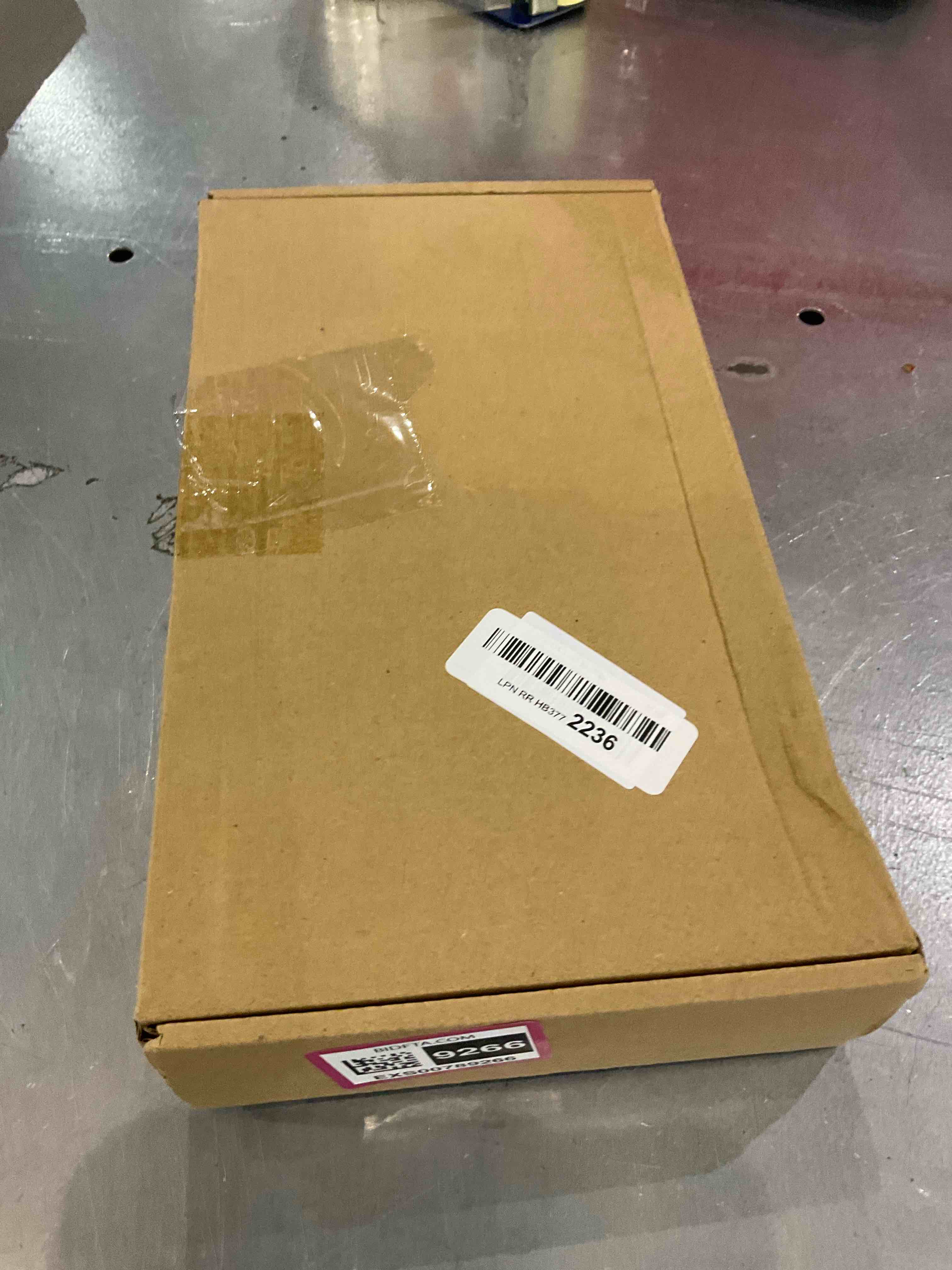 https://s3.amazonaws.com/lotting-images-prod/bidfta/EXS00789266_1702042513021.jpeg
