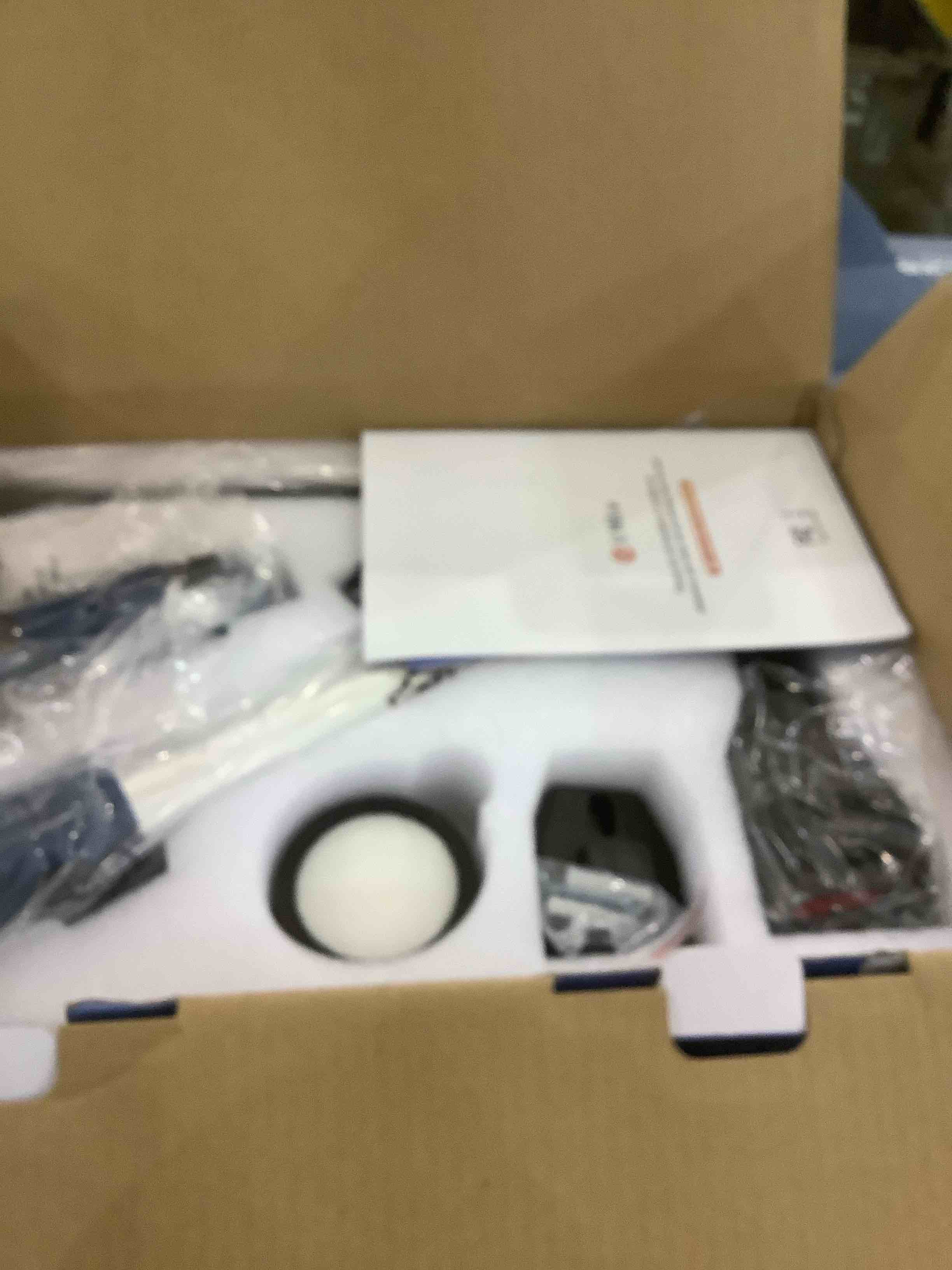 https://s3.amazonaws.com/lotting-images-prod/bidfta/EXS00790799_1702921041254.jpeg