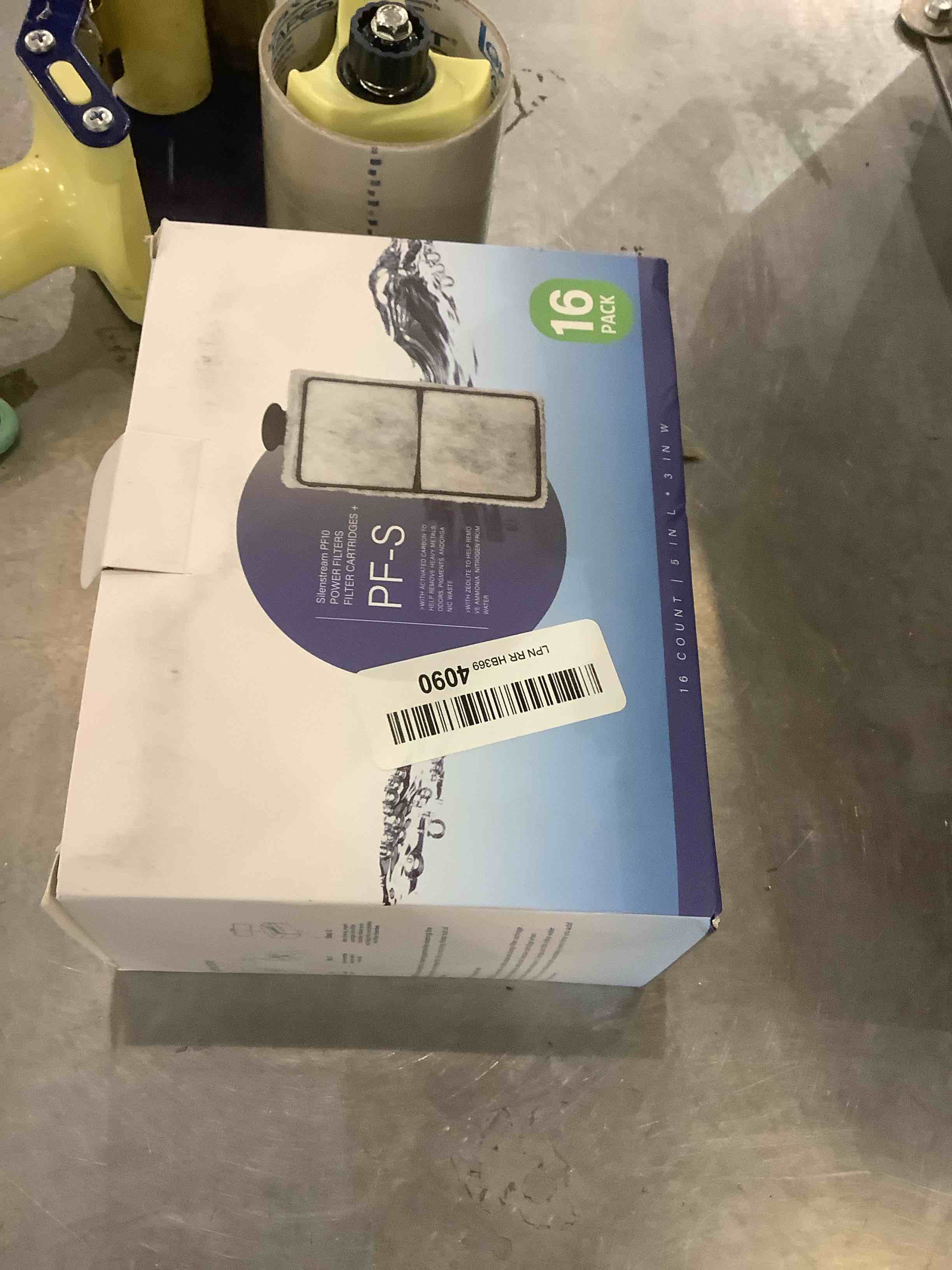 https://s3.amazonaws.com/lotting-images-prod/bidfta/EXS00790994_1703009145665.jpeg