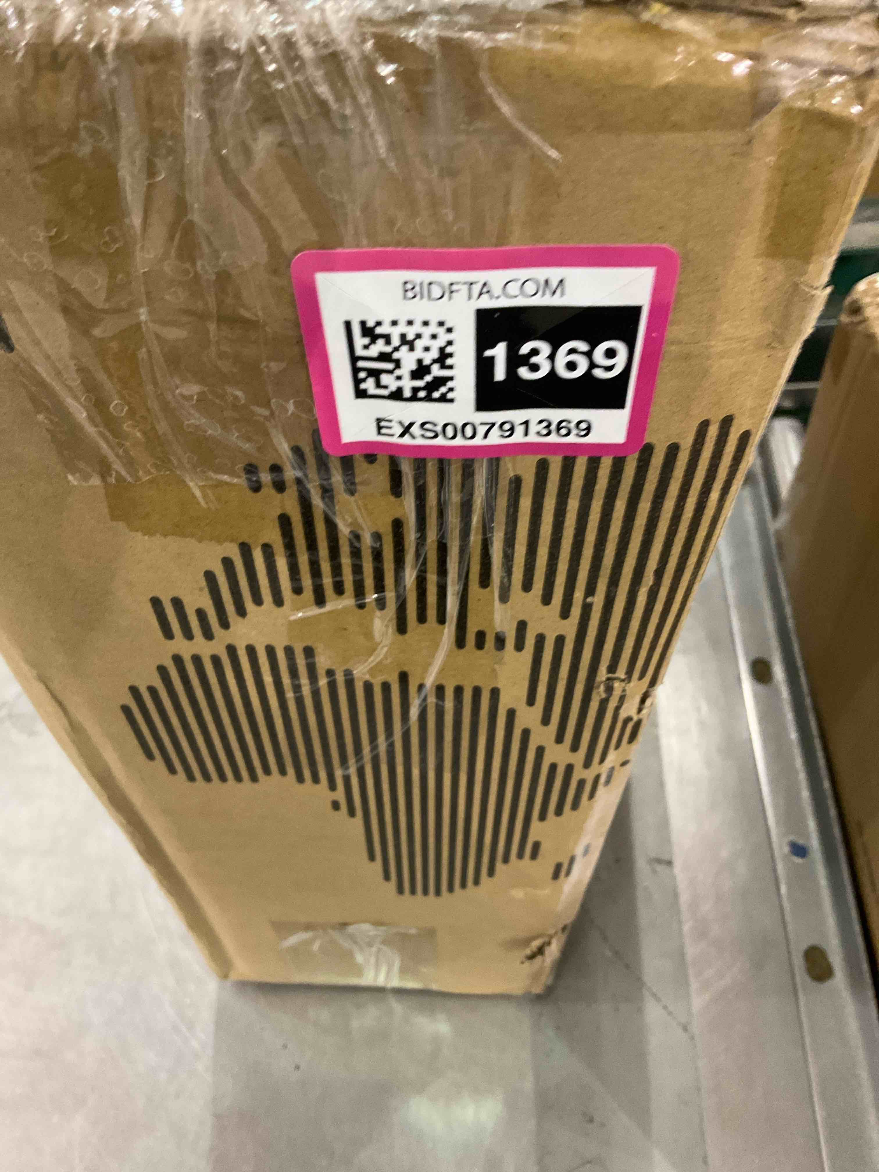 https://s3.amazonaws.com/lotting-images-prod/bidfta/EXS00791369_1701695869520.jpeg