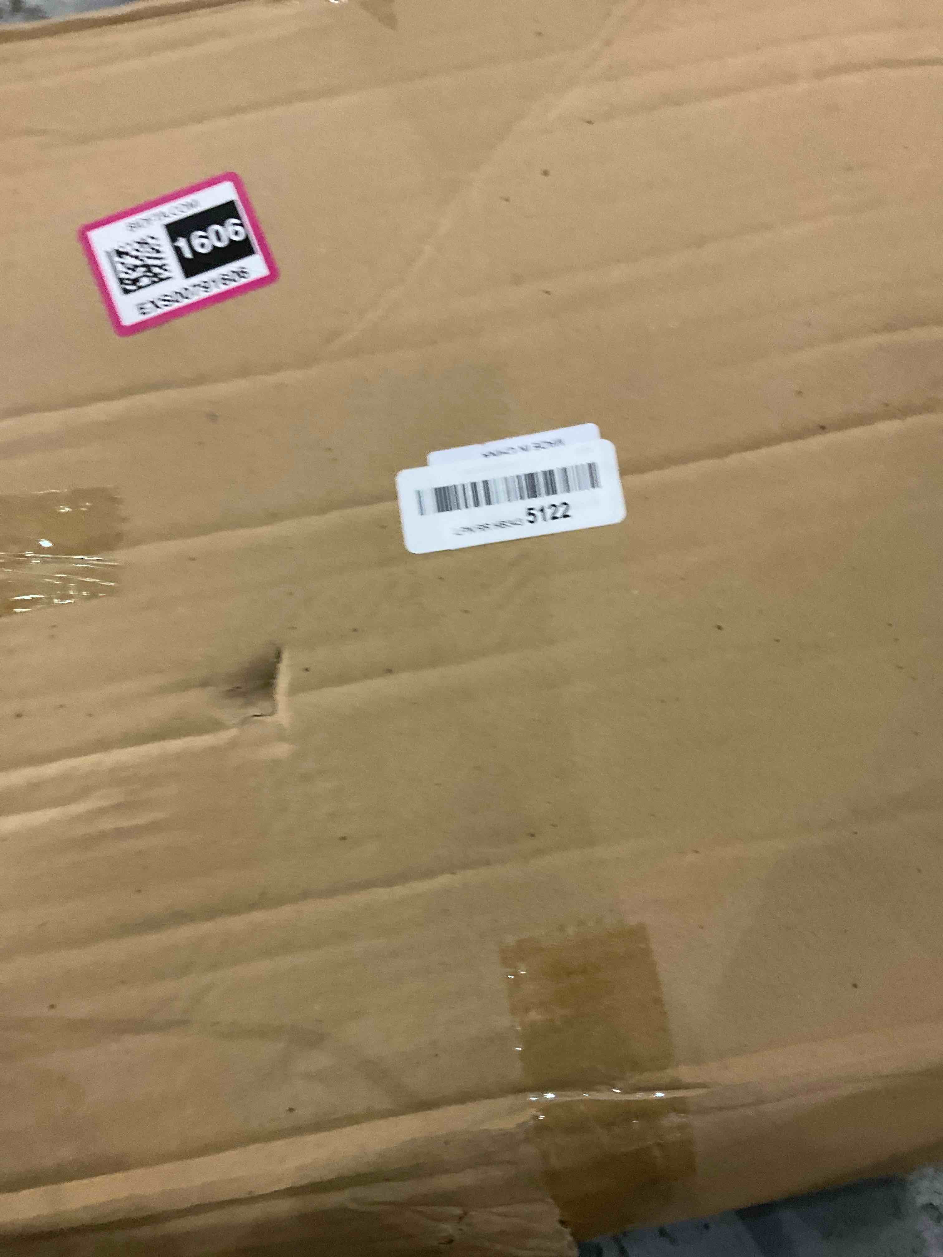 https://s3.amazonaws.com/lotting-images-prod/bidfta/EXS00791606_1701173591452.jpeg