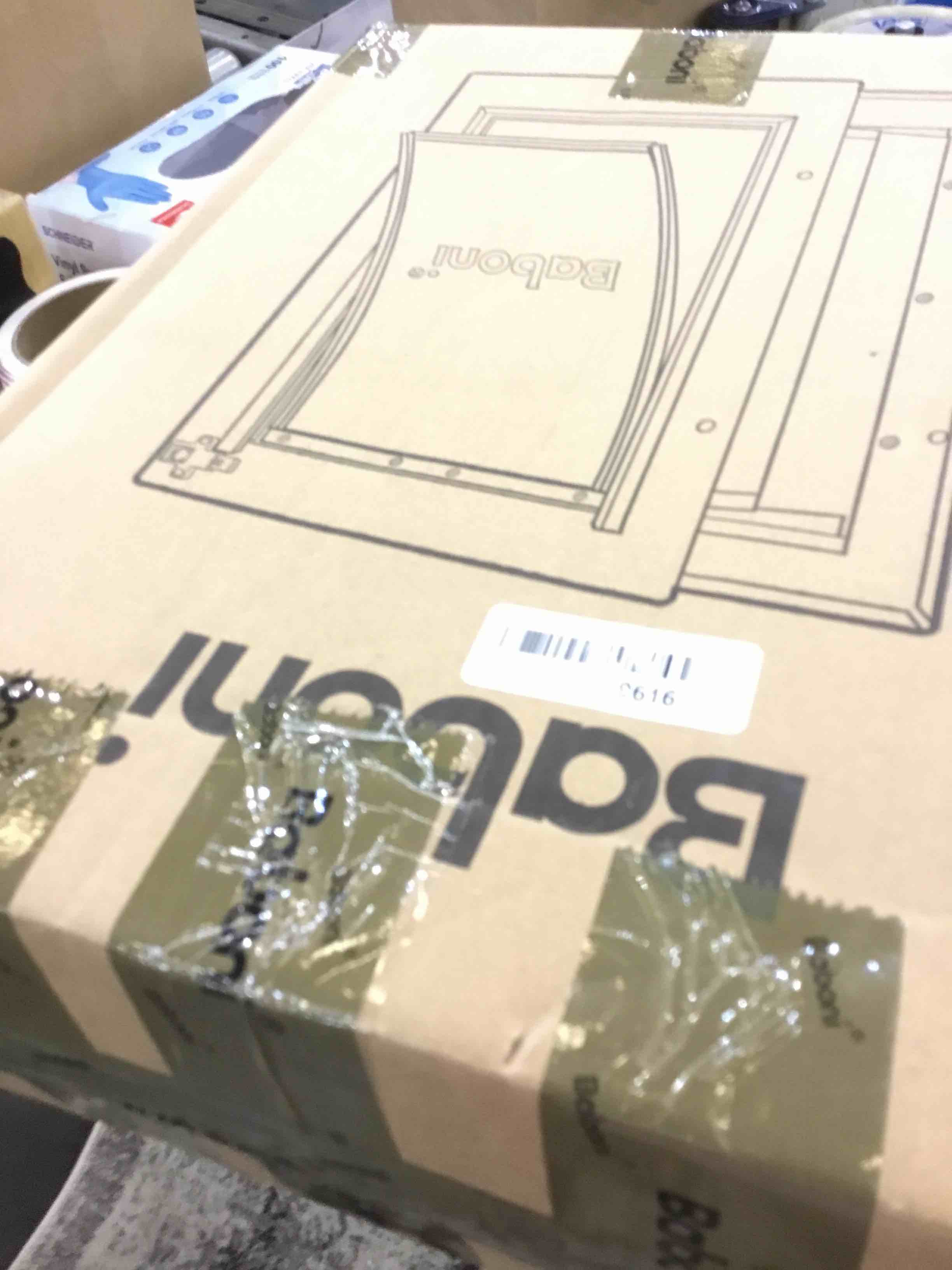 https://s3.amazonaws.com/lotting-images-prod/bidfta/EXS00792687_1702665190086.jpeg