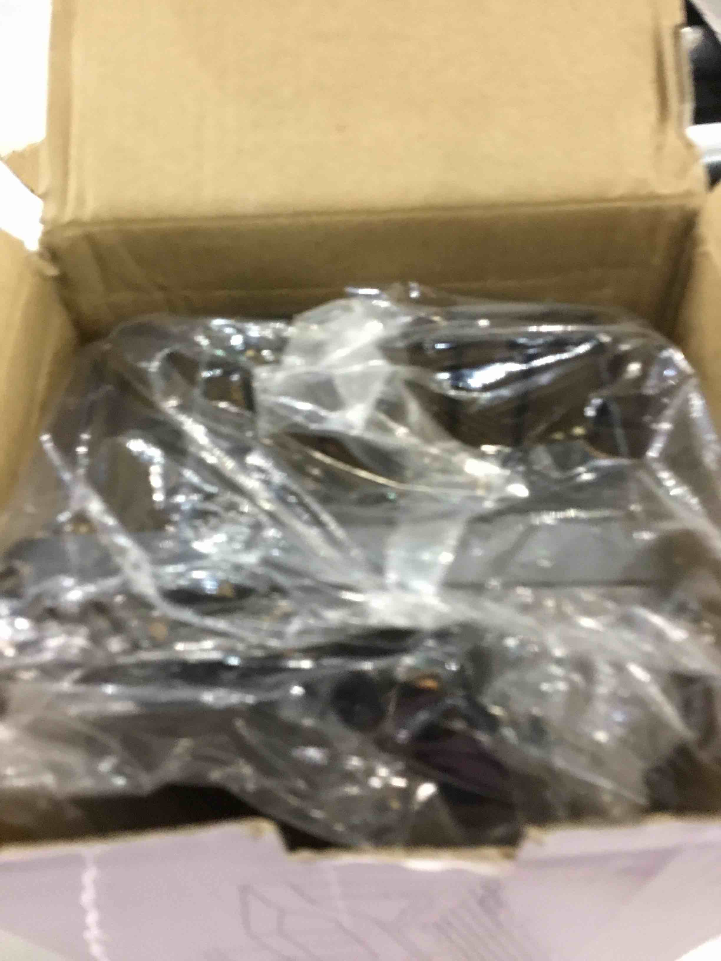 https://s3.amazonaws.com/lotting-images-prod/bidfta/EXS00792728_1702671369024.jpeg