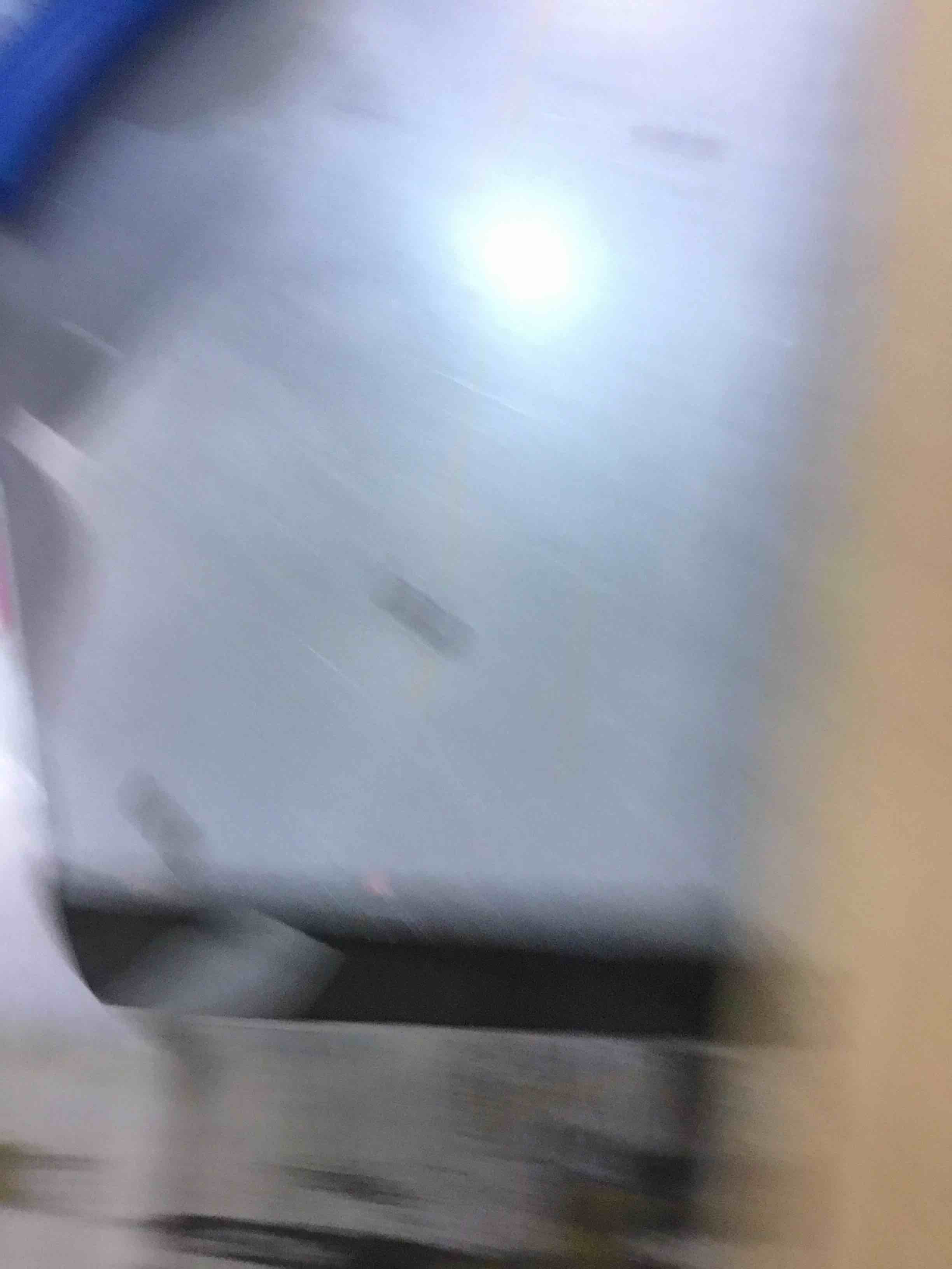 https://s3.amazonaws.com/lotting-images-prod/bidfta/EXS00792795_1702907645205.jpeg