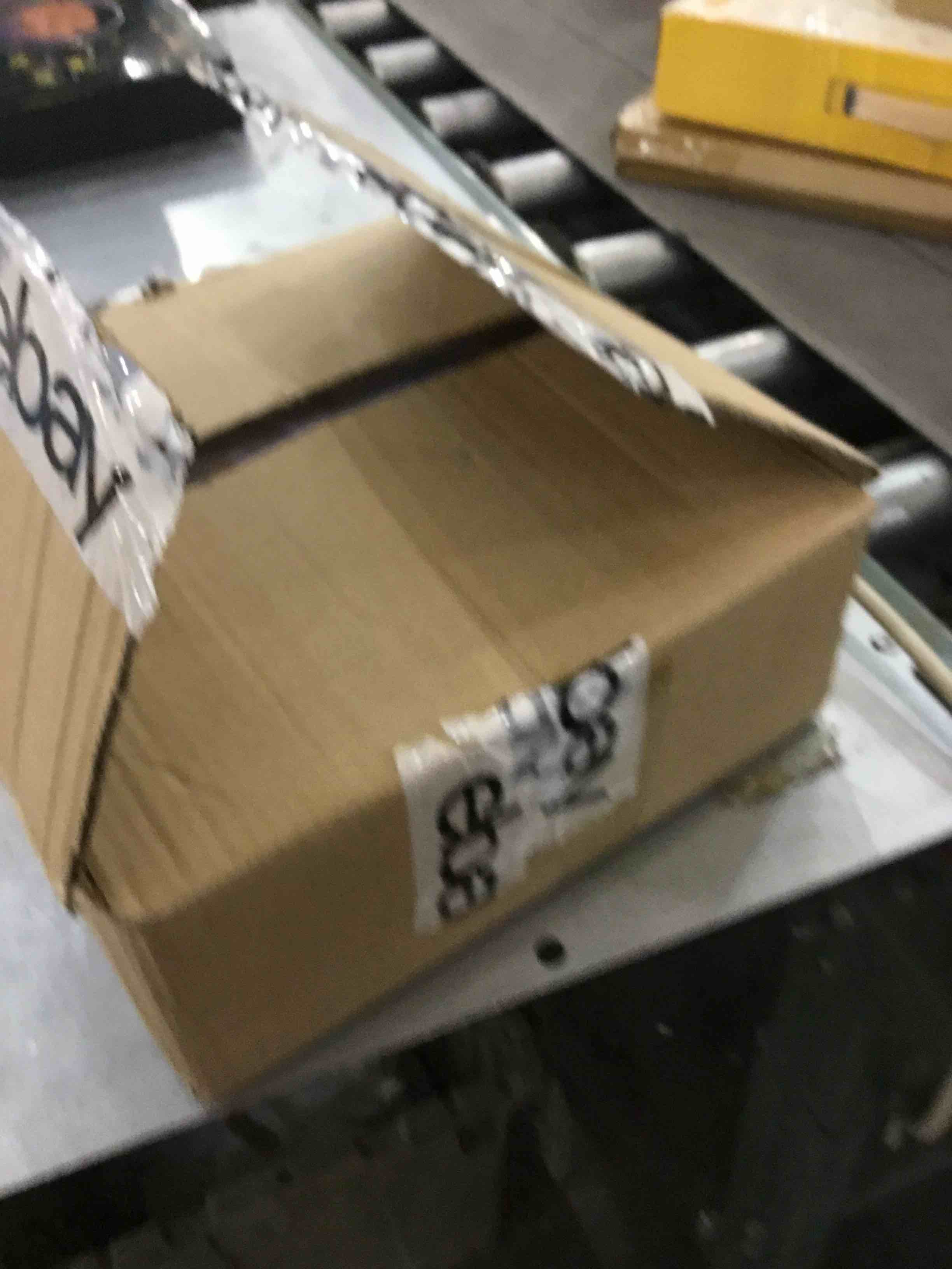 https://s3.amazonaws.com/lotting-images-prod/bidfta/EXS00792890_1702918305981.jpeg