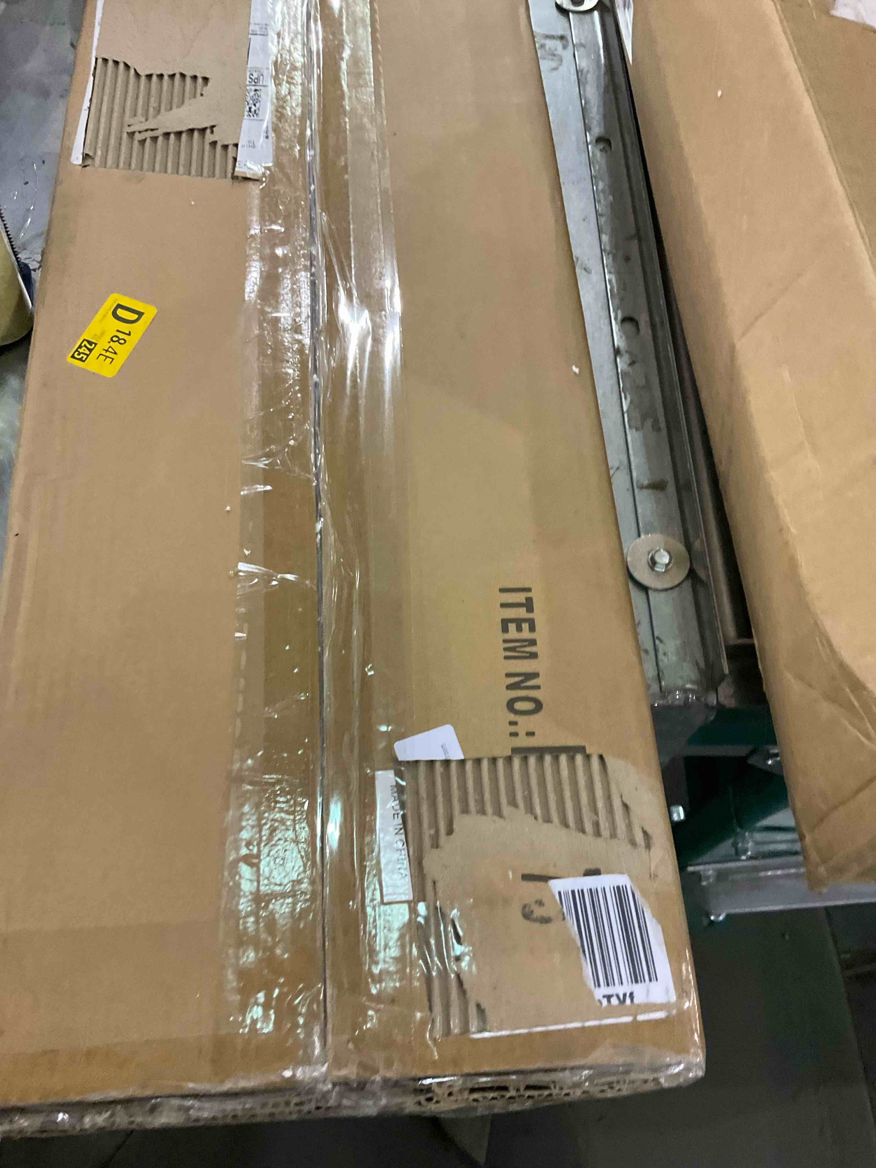 https://s3.amazonaws.com/lotting-images-prod/bidfta/EXS00793169_1704201013171.jpeg