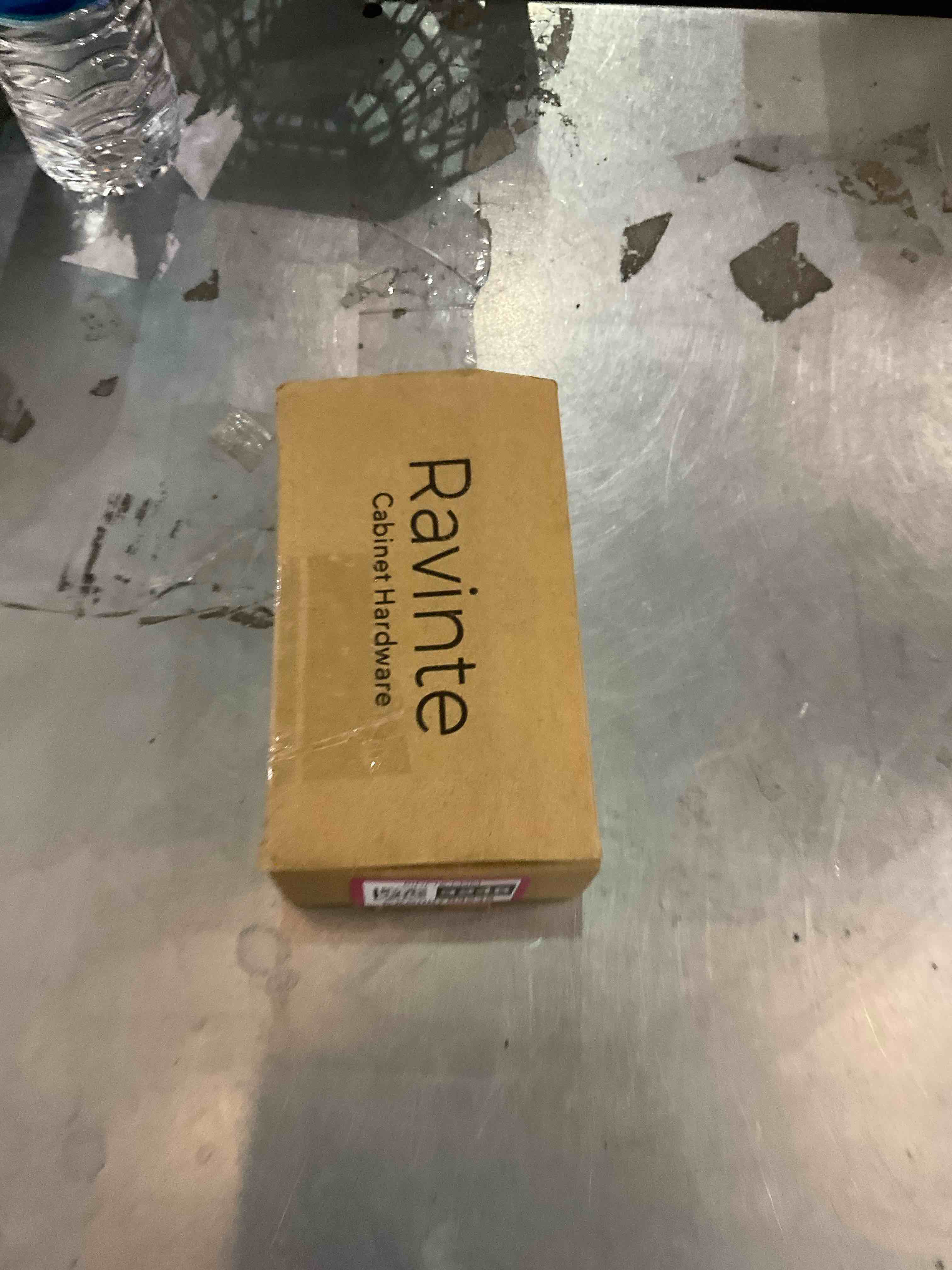 https://s3.amazonaws.com/lotting-images-prod/bidfta/EXS00793246_1704220172625.jpeg