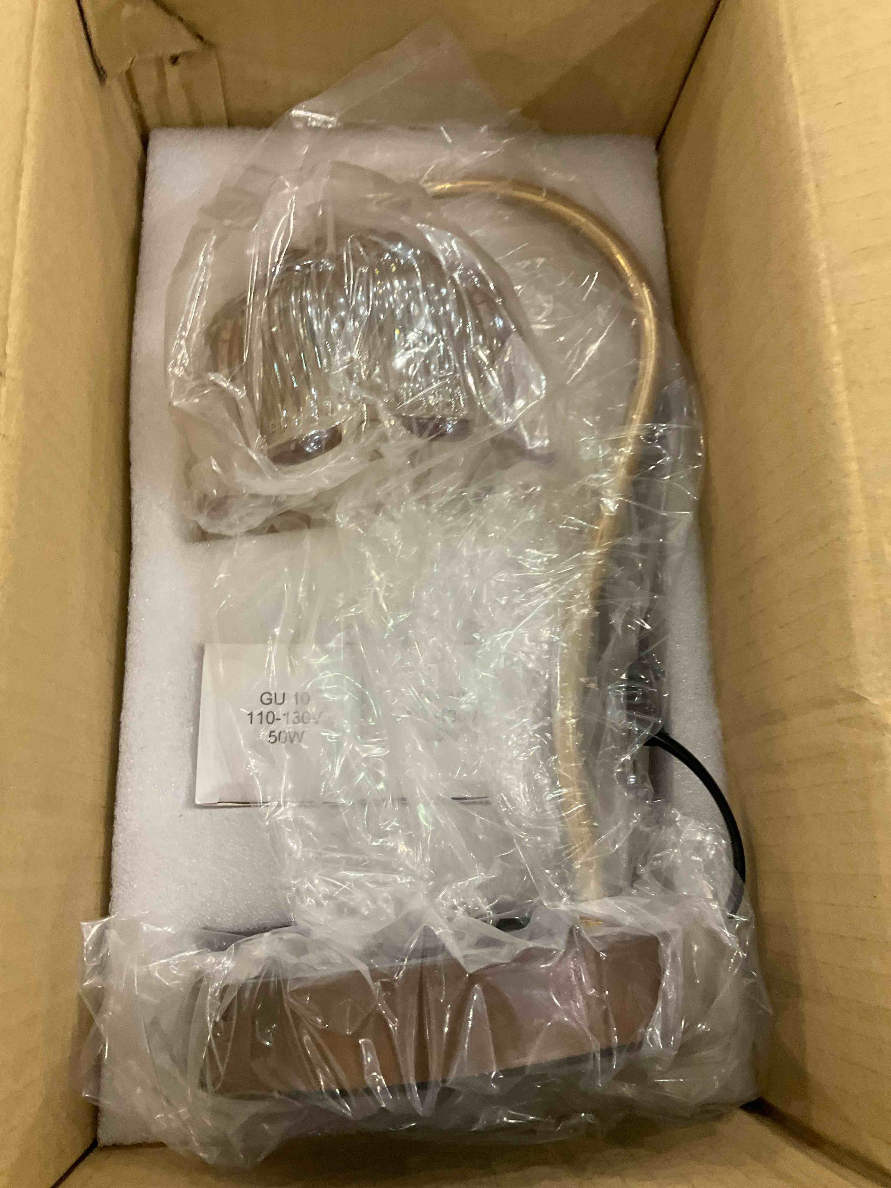 https://s3.amazonaws.com/lotting-images-prod/bidfta/EXS00793400_1704300749719.jpeg