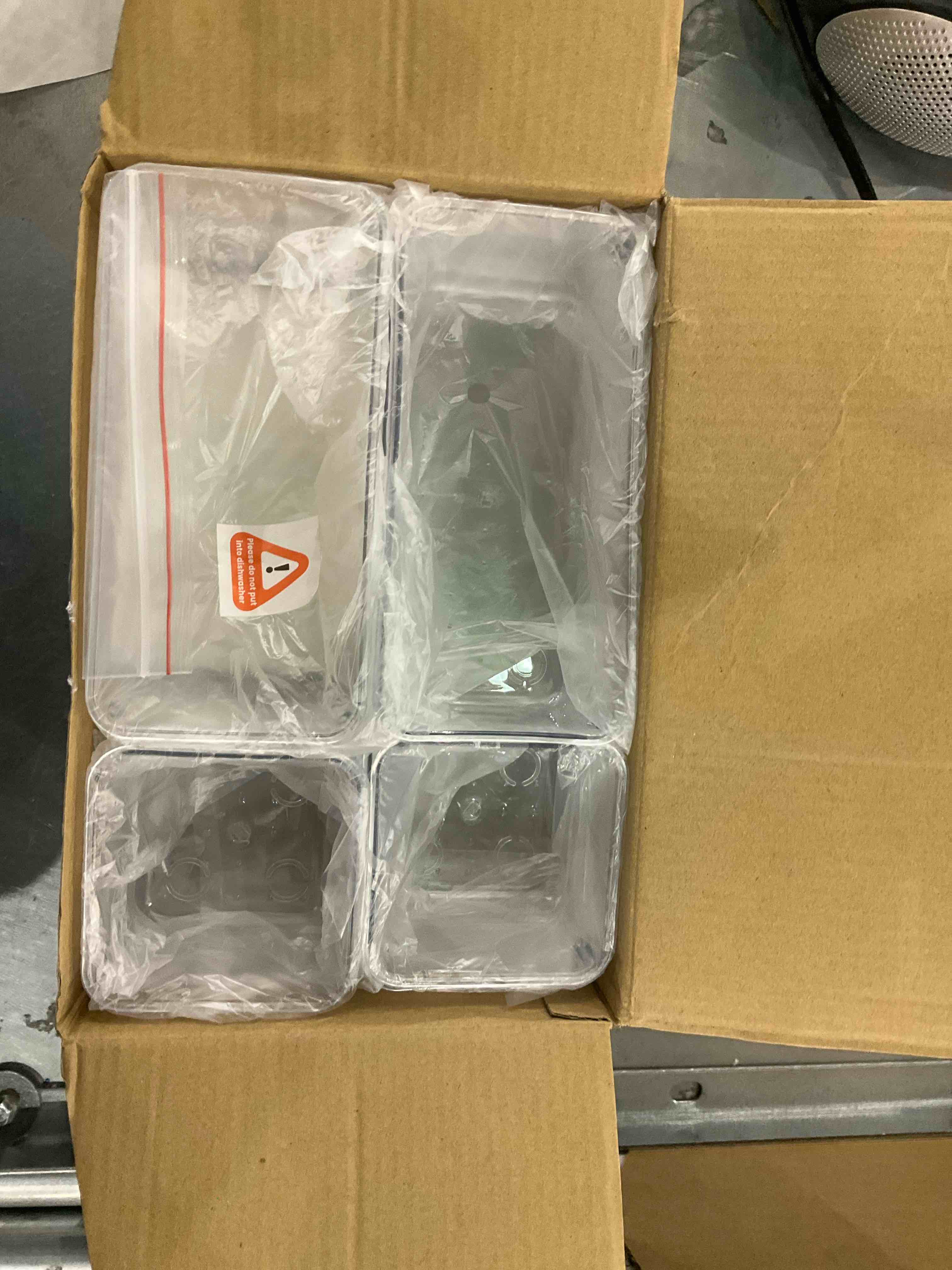 https://s3.amazonaws.com/lotting-images-prod/bidfta/EXS00793752_1701261653271.jpeg
