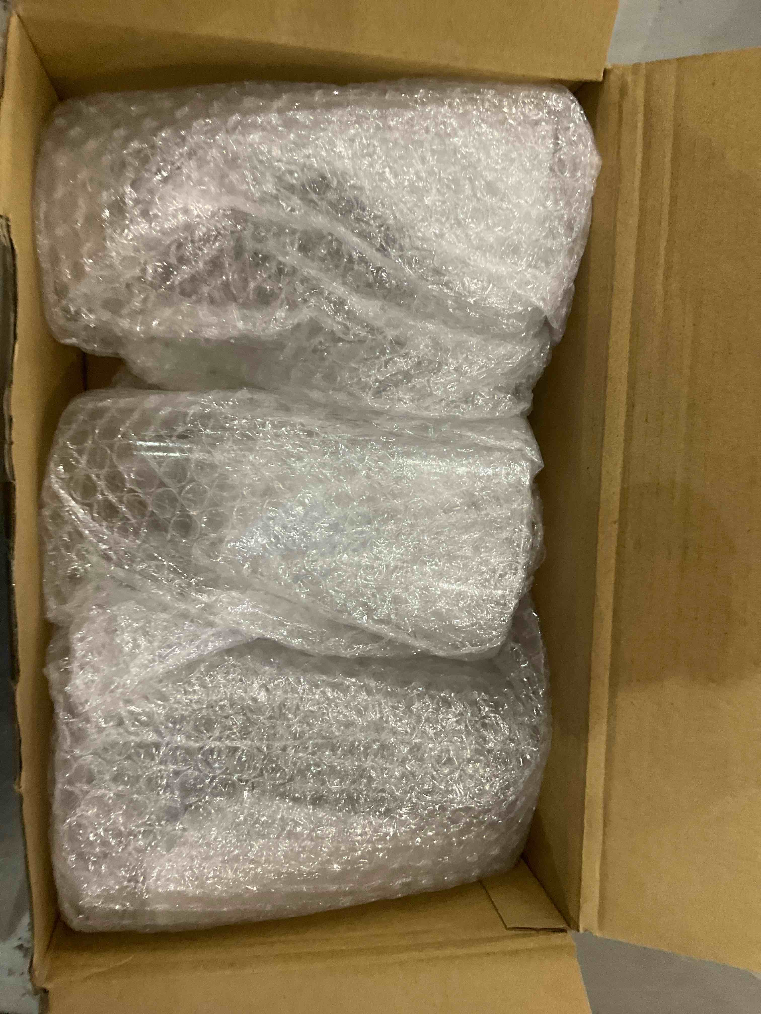 https://s3.amazonaws.com/lotting-images-prod/bidfta/EXS00793802_1701269357860.jpeg
