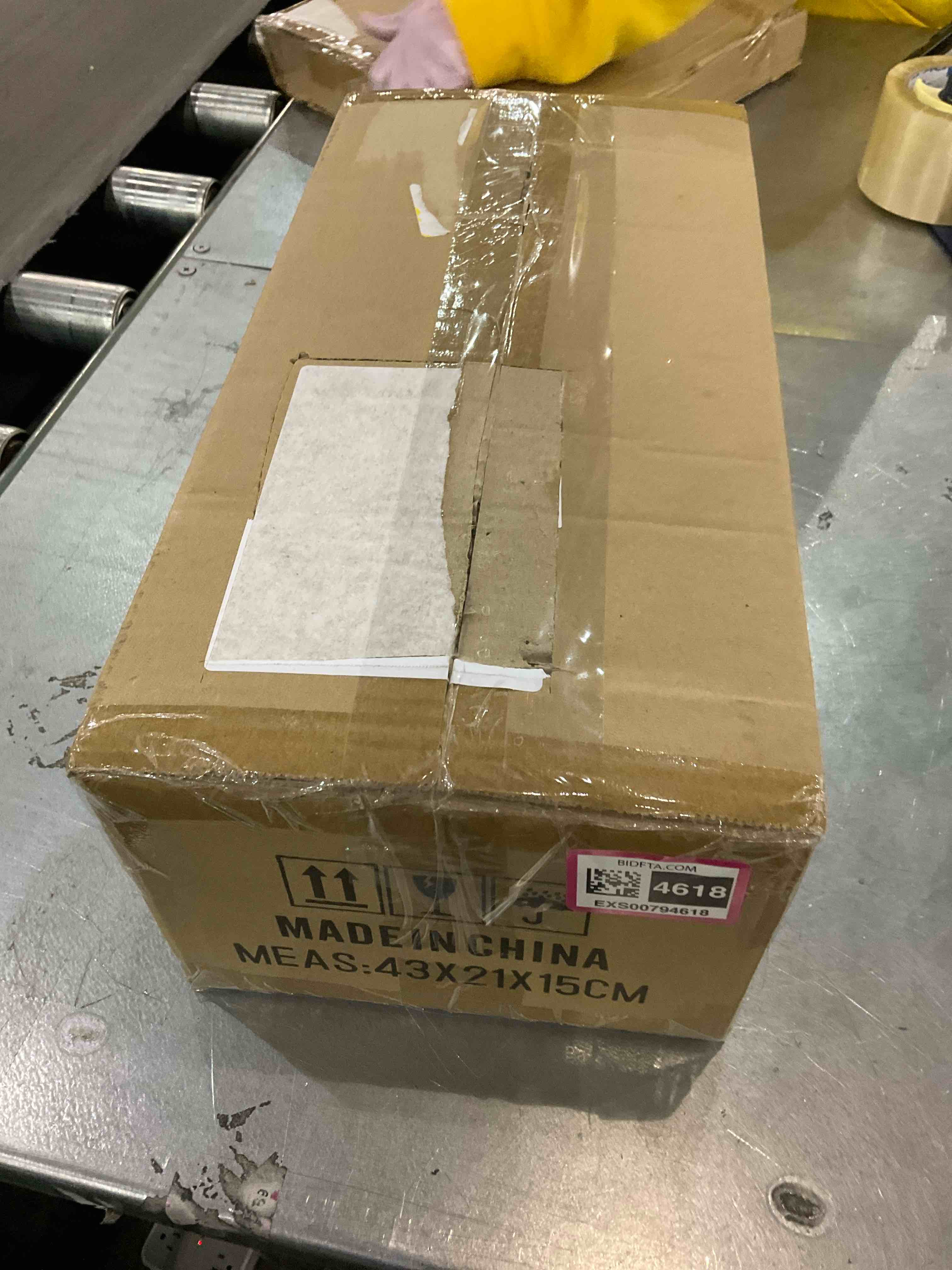 https://s3.amazonaws.com/lotting-images-prod/bidfta/EXS00794618_1704804587756.jpeg