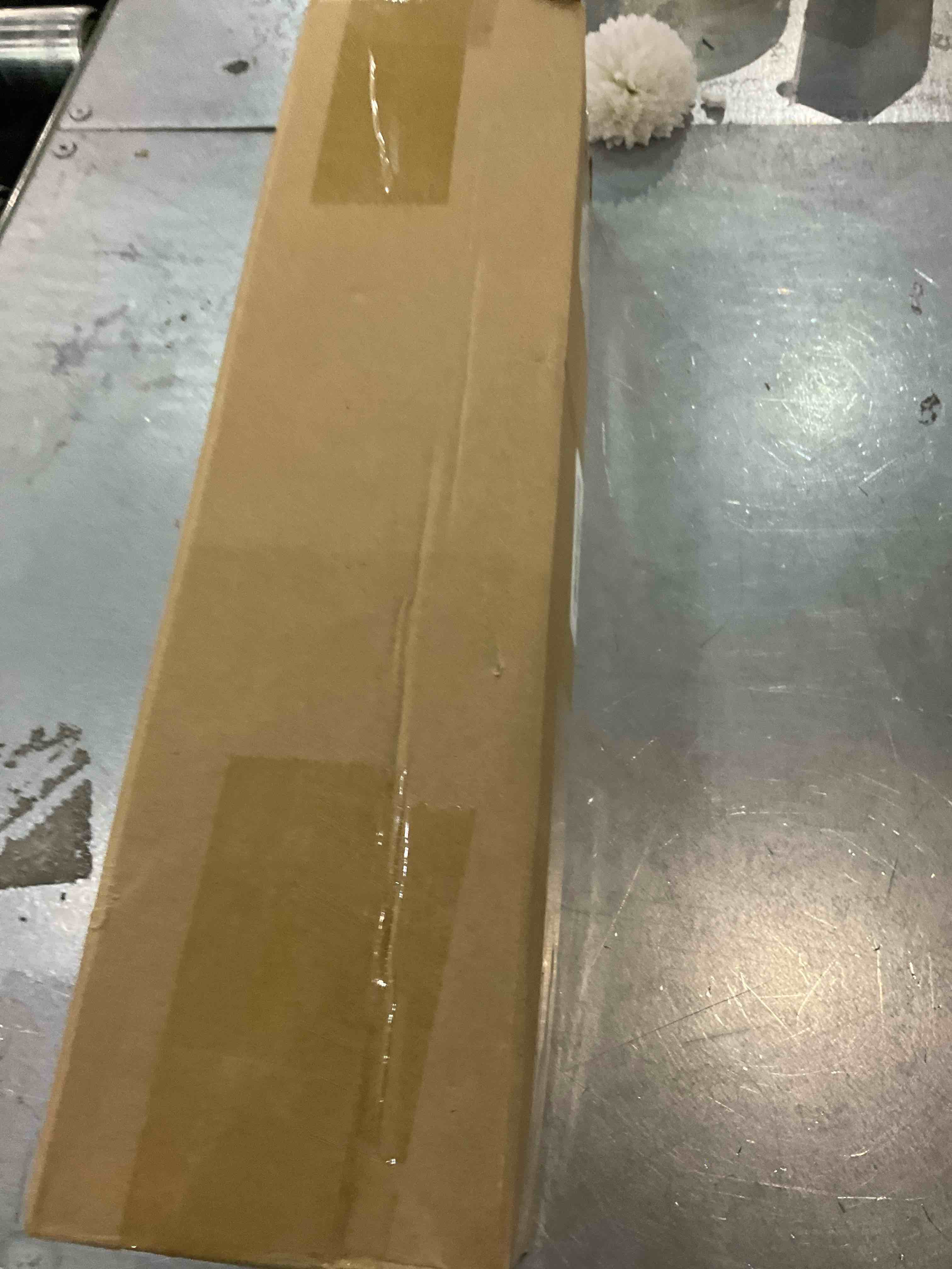 https://s3.amazonaws.com/lotting-images-prod/bidfta/EXS00794619_1704804627838.jpeg