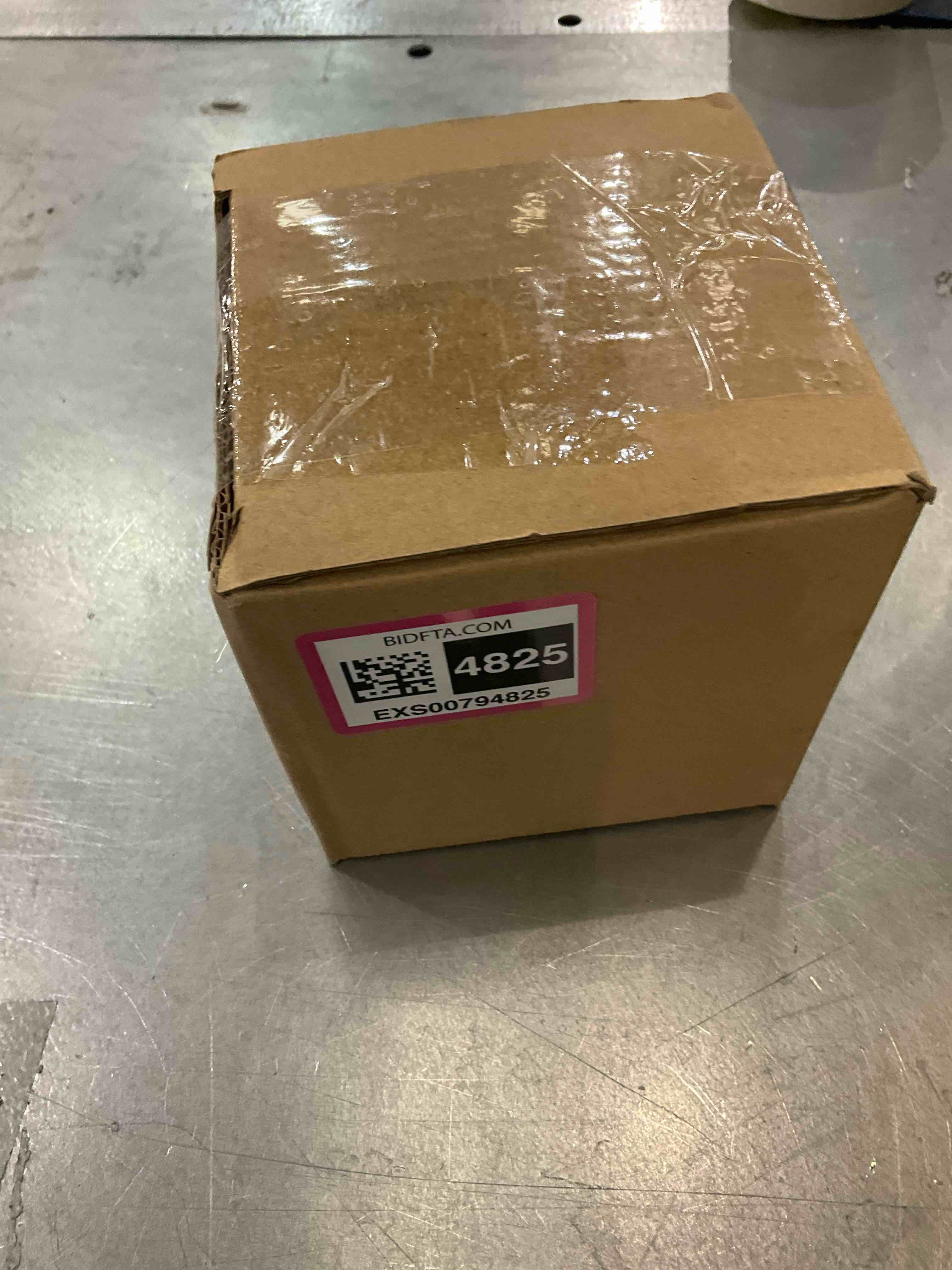 https://s3.amazonaws.com/lotting-images-prod/bidfta/EXS00794825_1704829137925.jpeg