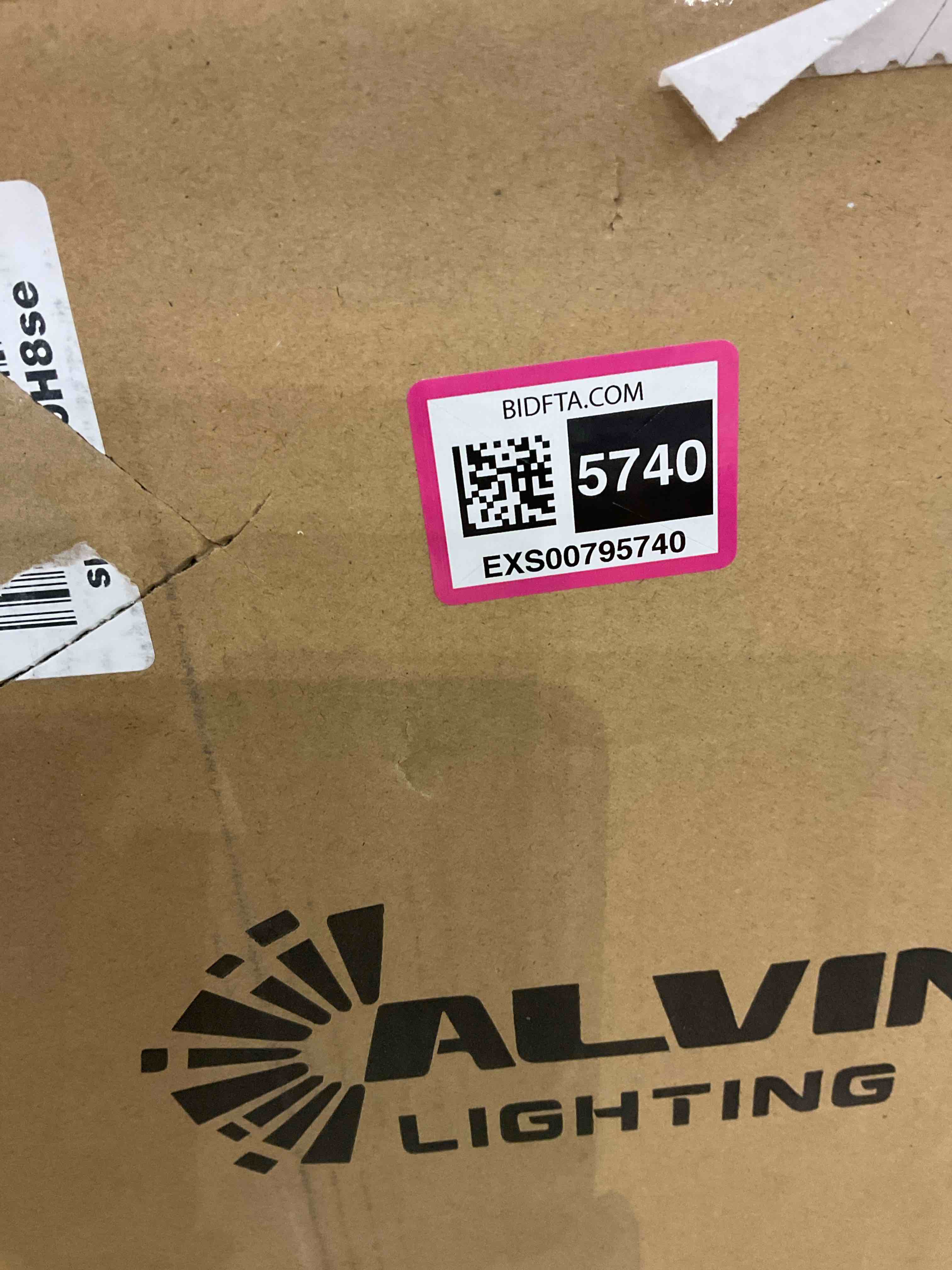 https://s3.amazonaws.com/lotting-images-prod/bidfta/EXS00795740_1700682753469.jpeg