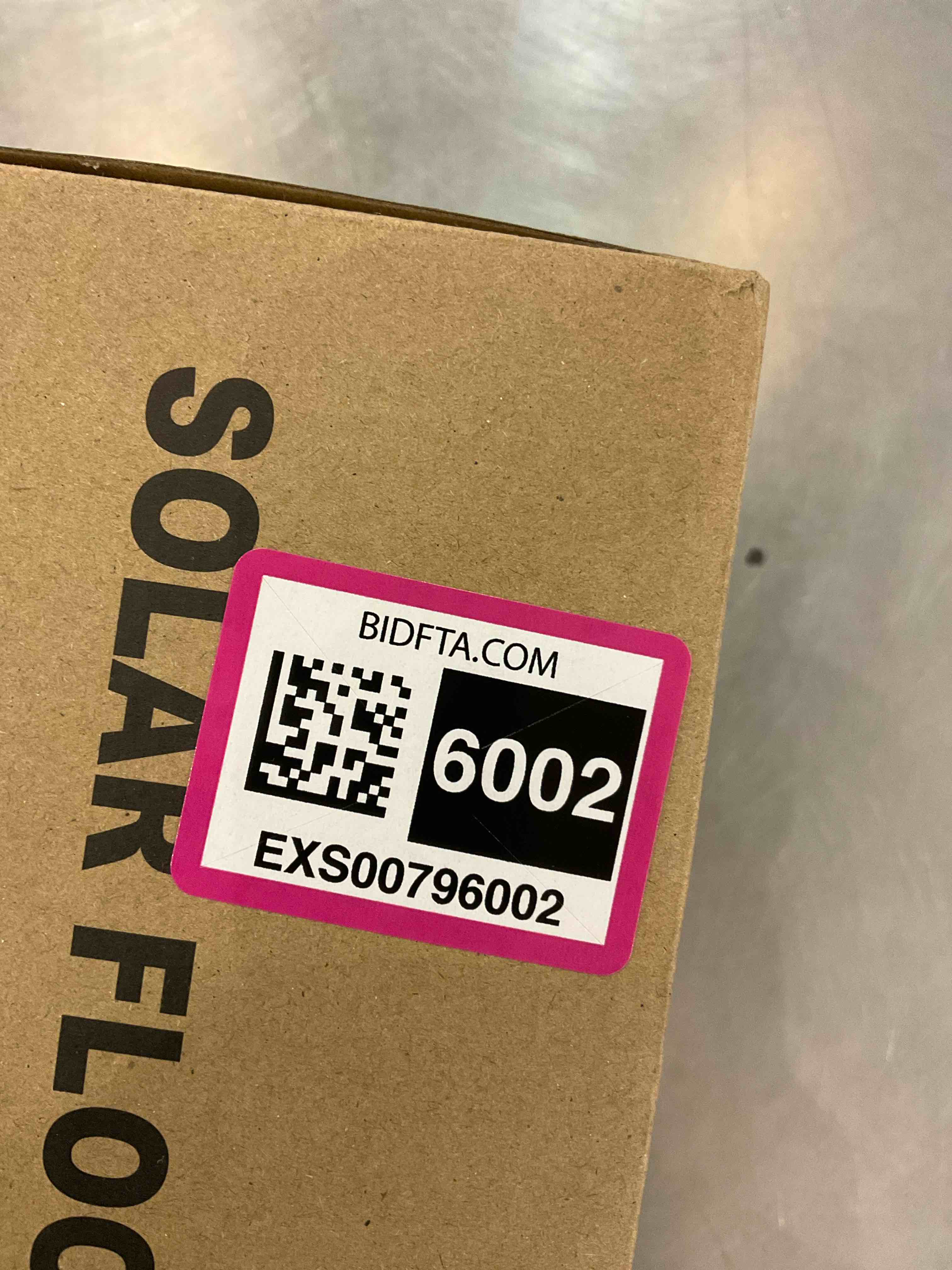 https://s3.amazonaws.com/lotting-images-prod/bidfta/EXS00796002_1701962809120.jpeg
