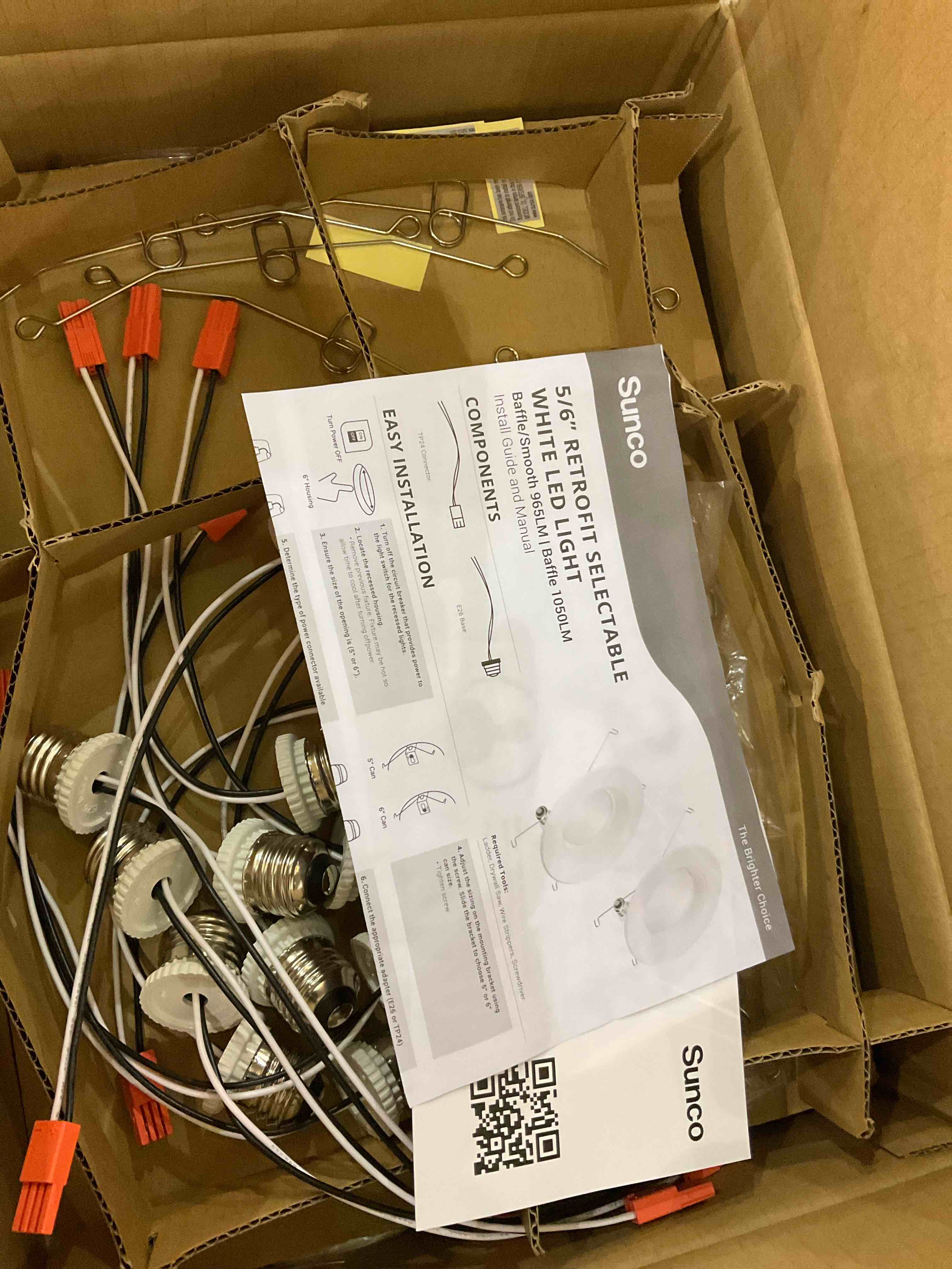 https://s3.amazonaws.com/lotting-images-prod/bidfta/EXS00796295_1702307761076.jpeg