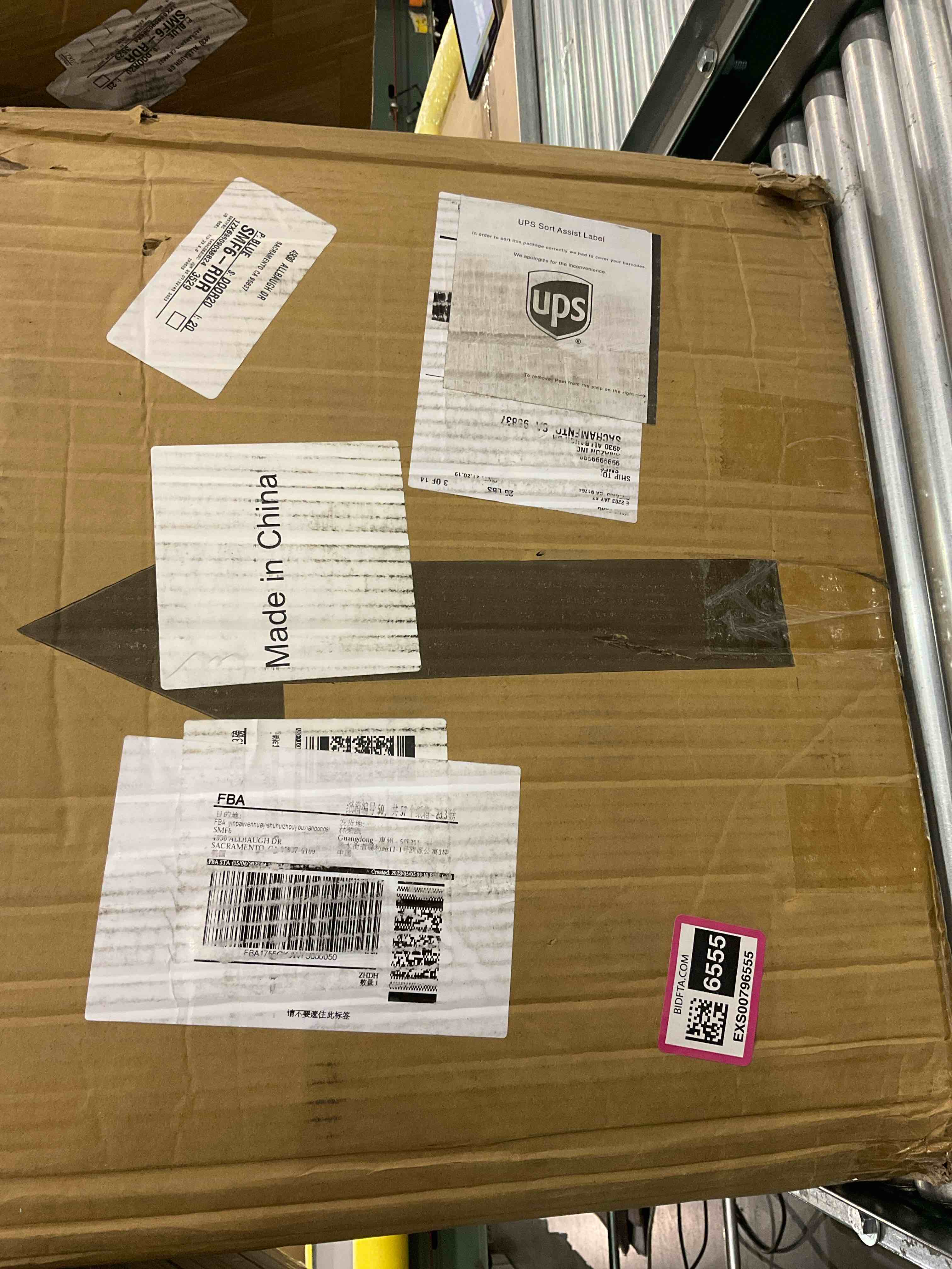 https://s3.amazonaws.com/lotting-images-prod/bidfta/EXS00796555_1701782135940.jpeg