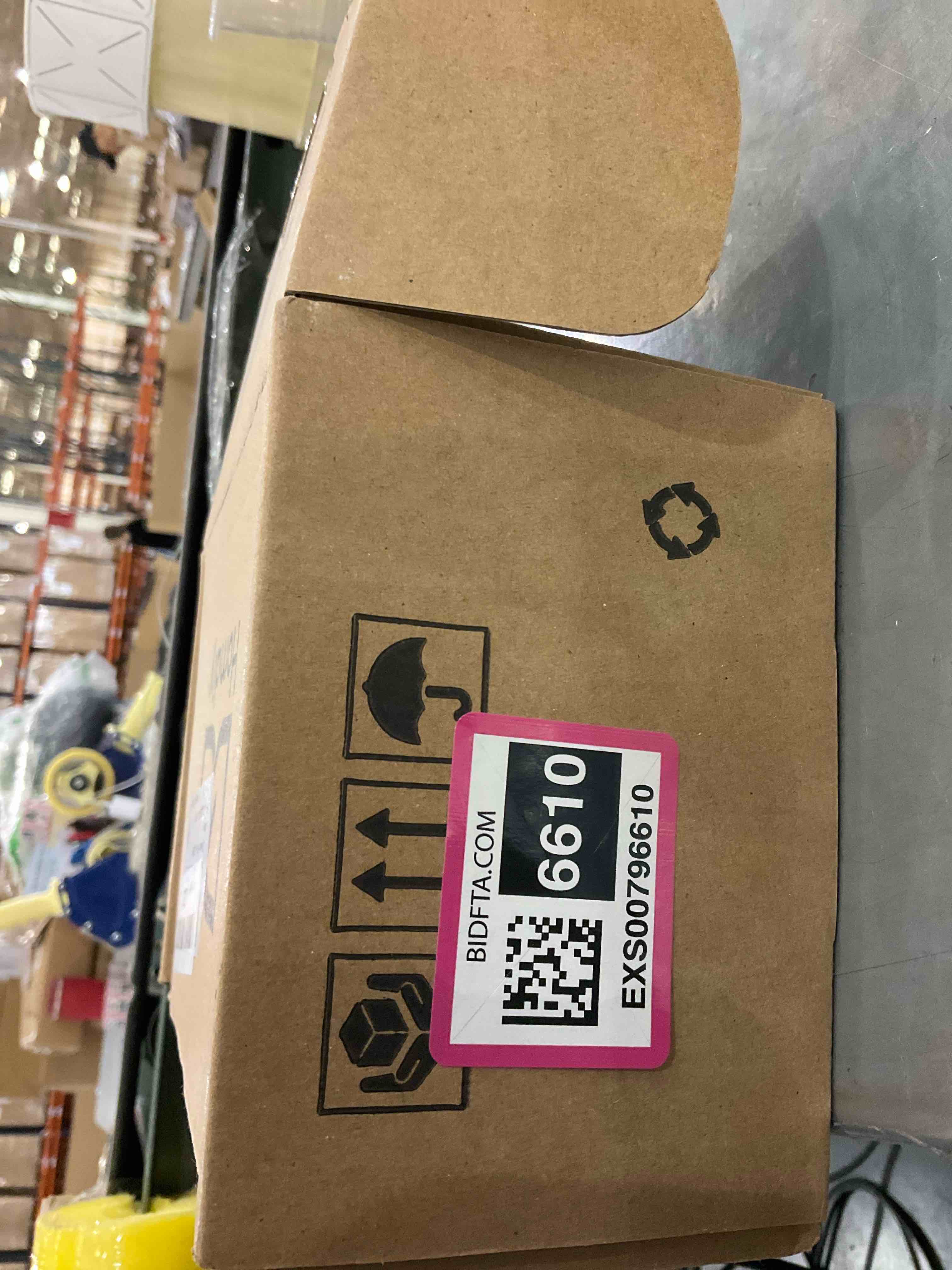 https://s3.amazonaws.com/lotting-images-prod/bidfta/EXS00796610_1701791169768.jpeg