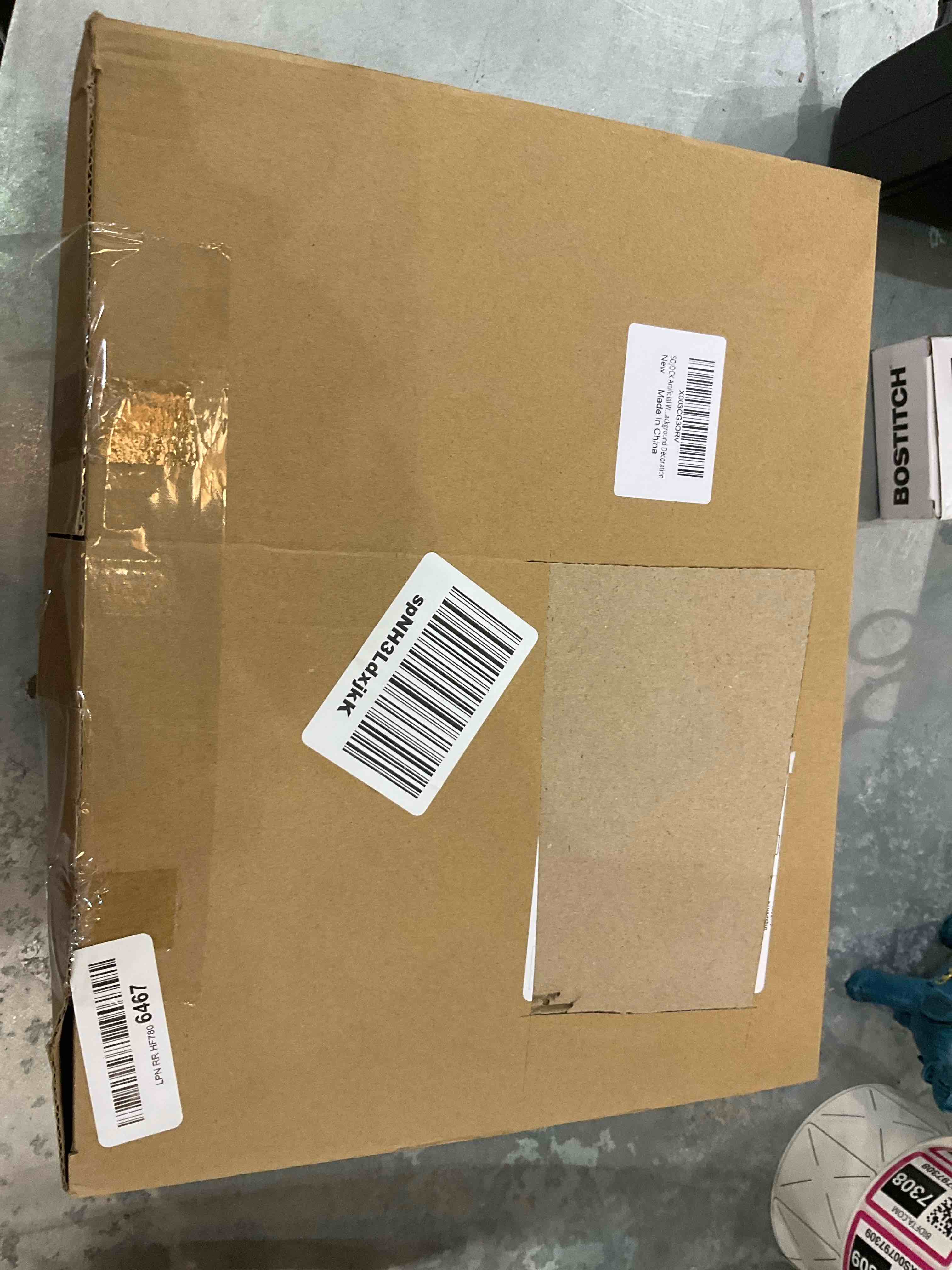 https://s3.amazonaws.com/lotting-images-prod/bidfta/EXS00797294_1701798631587.jpeg