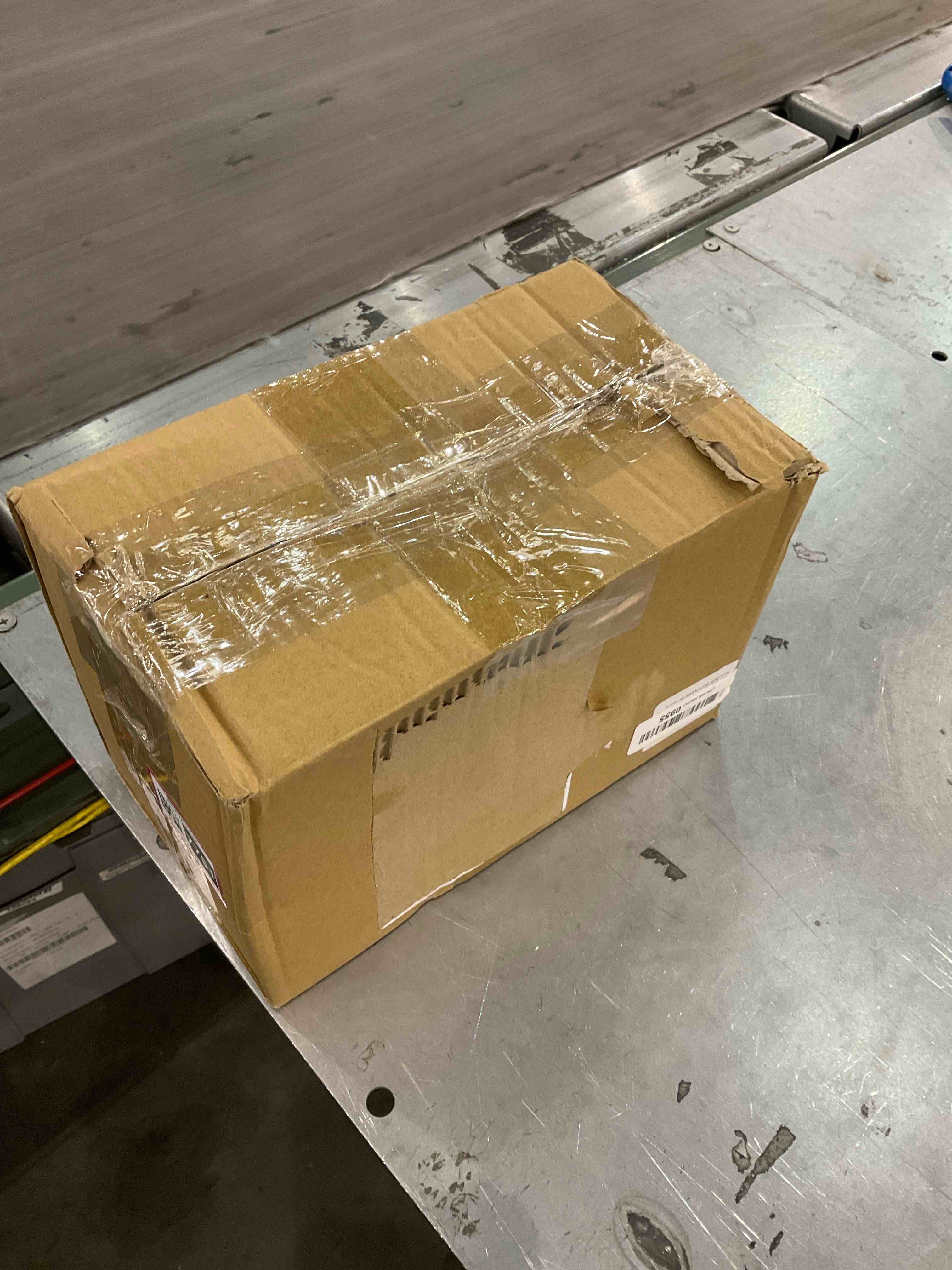 https://s3.amazonaws.com/lotting-images-prod/bidfta/EXS00797751_1700659690799.jpeg