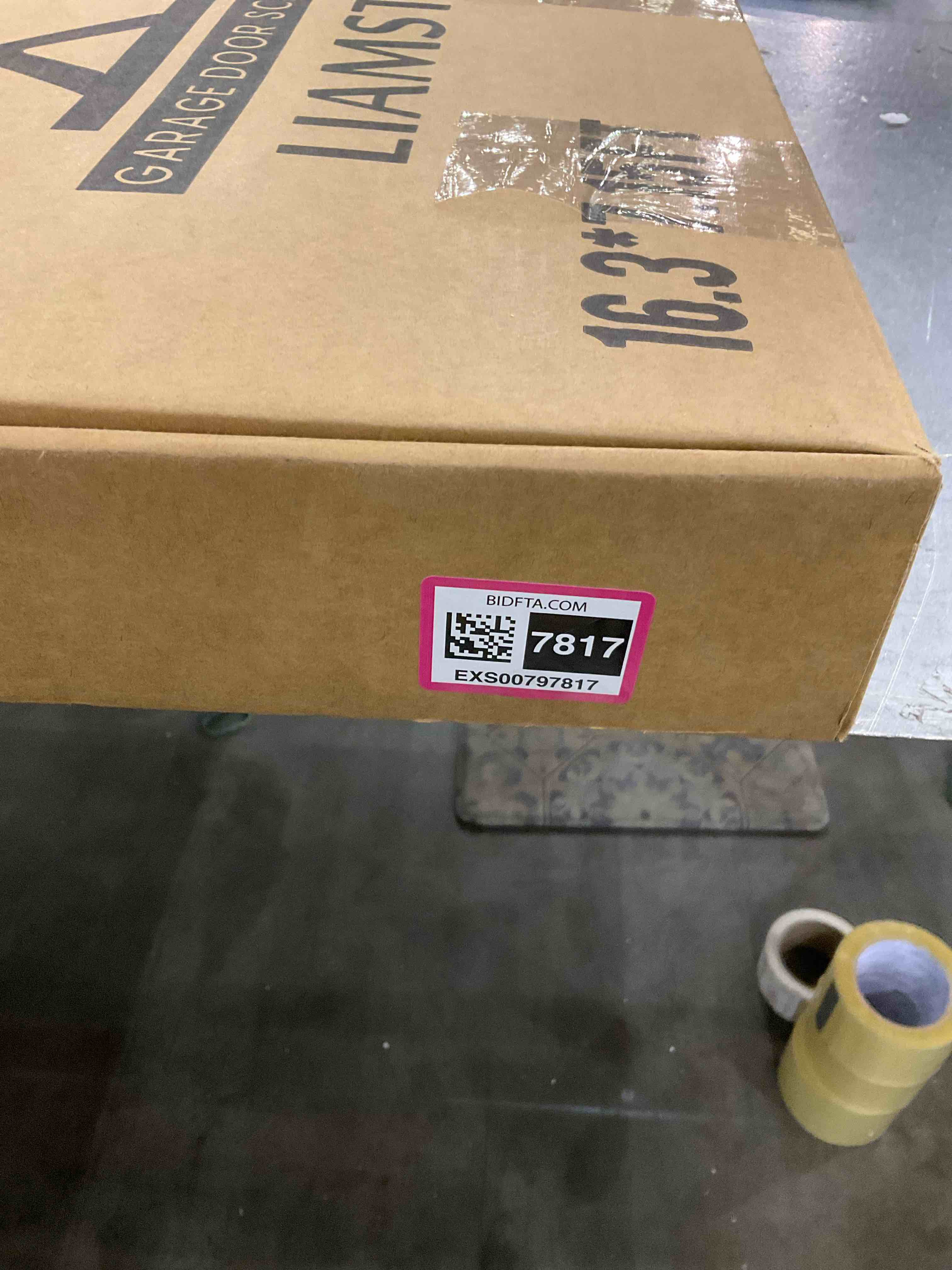 https://s3.amazonaws.com/lotting-images-prod/bidfta/EXS00797817_1700668940188.jpeg