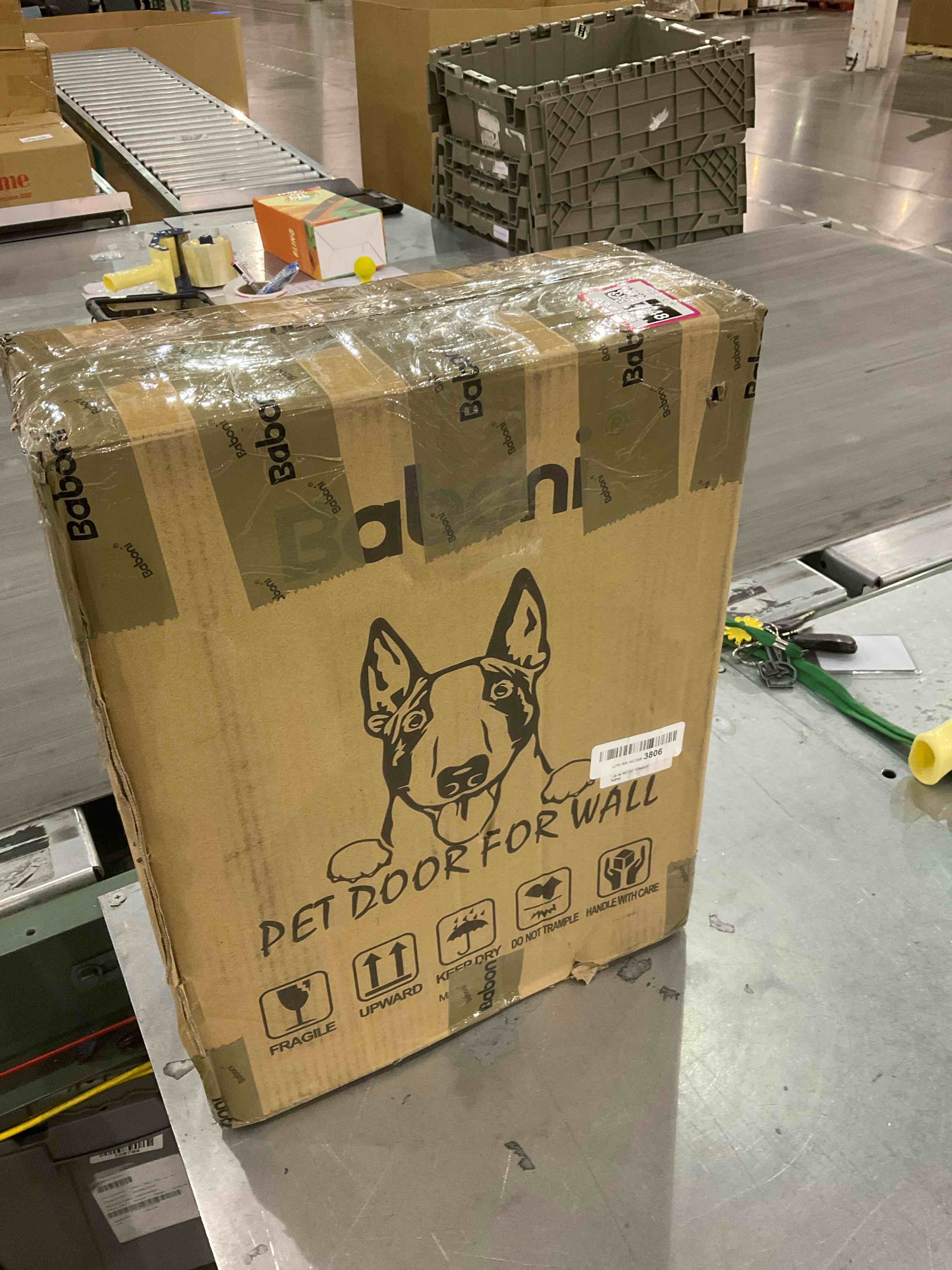 https://s3.amazonaws.com/lotting-images-prod/bidfta/EXS00797848_1700683927162.jpeg
