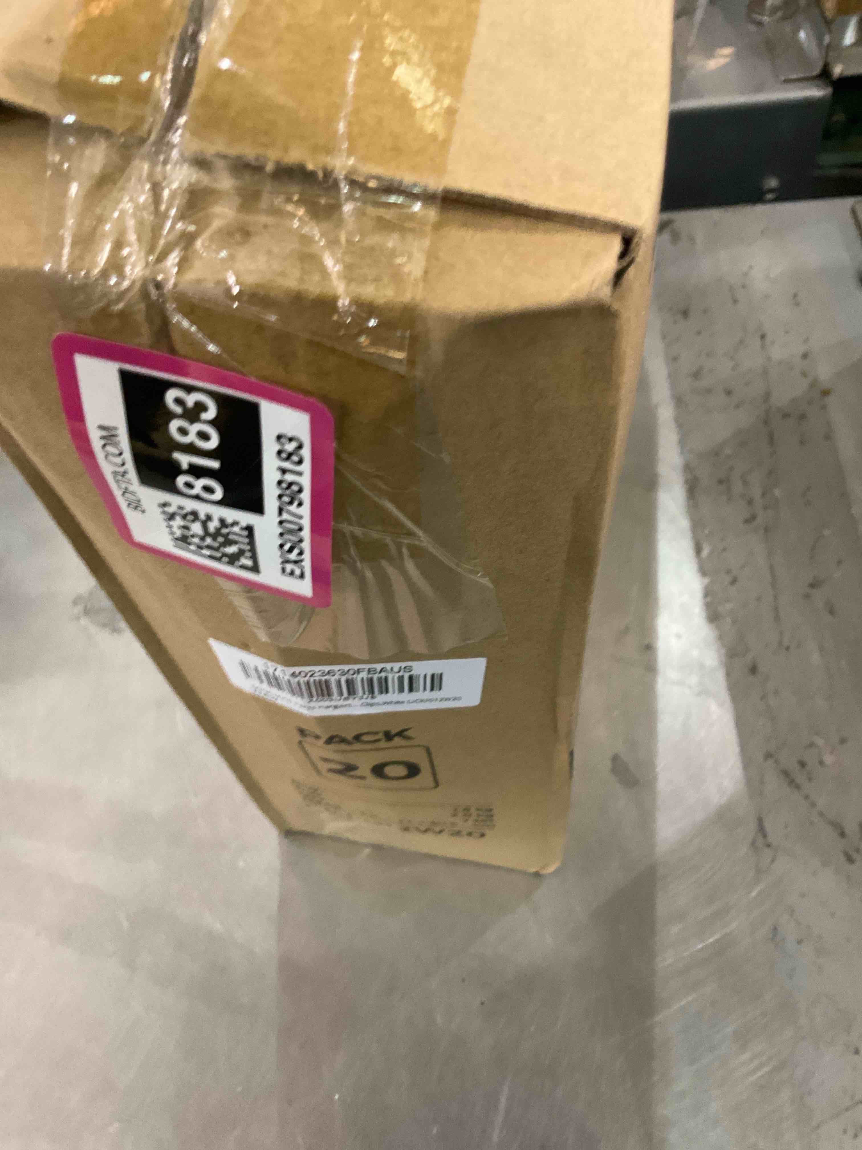 https://s3.amazonaws.com/lotting-images-prod/bidfta/EXS00798183_1701978336516.jpeg