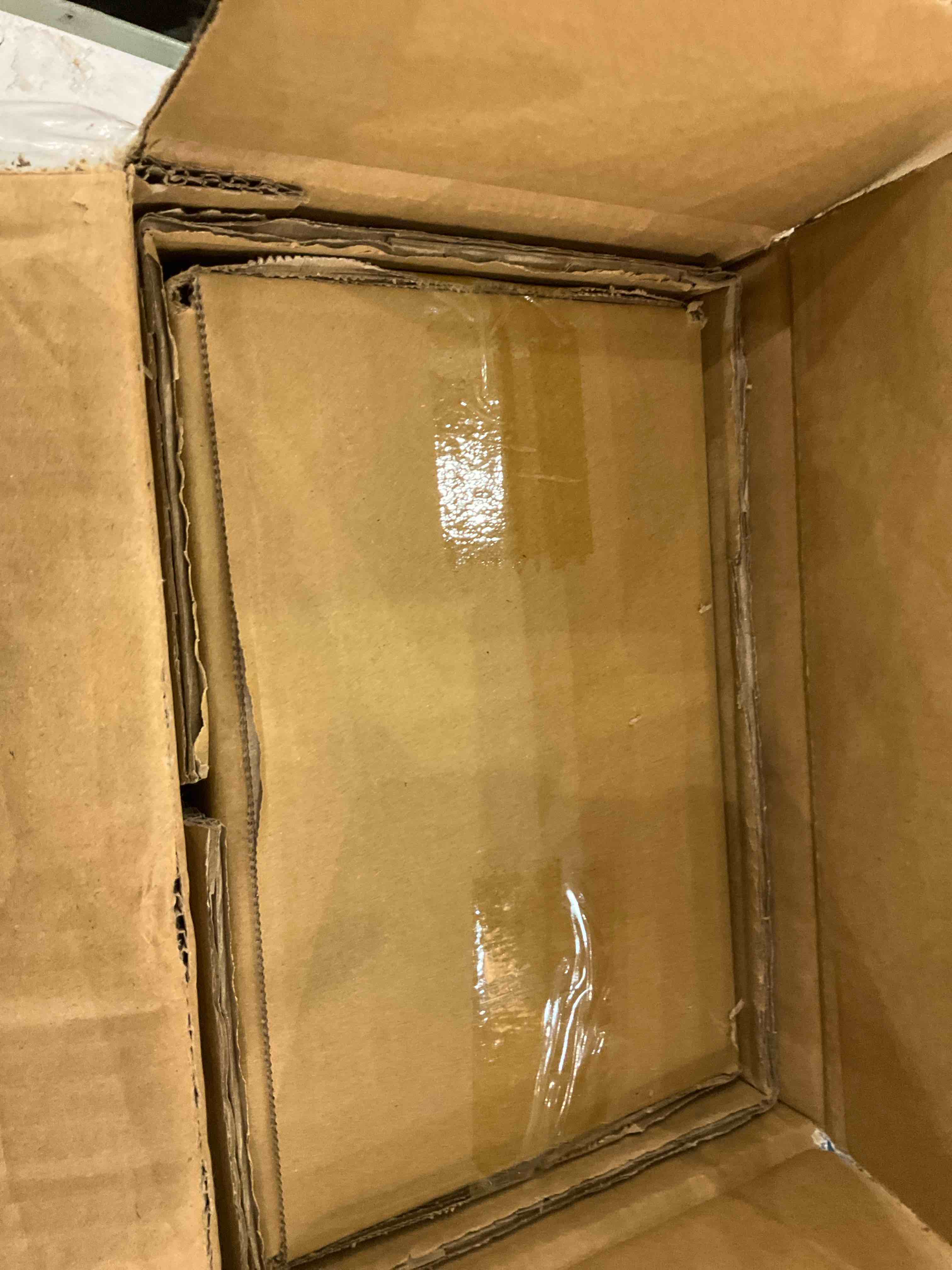https://s3.amazonaws.com/lotting-images-prod/bidfta/EXS00798520_1701961236679.jpeg