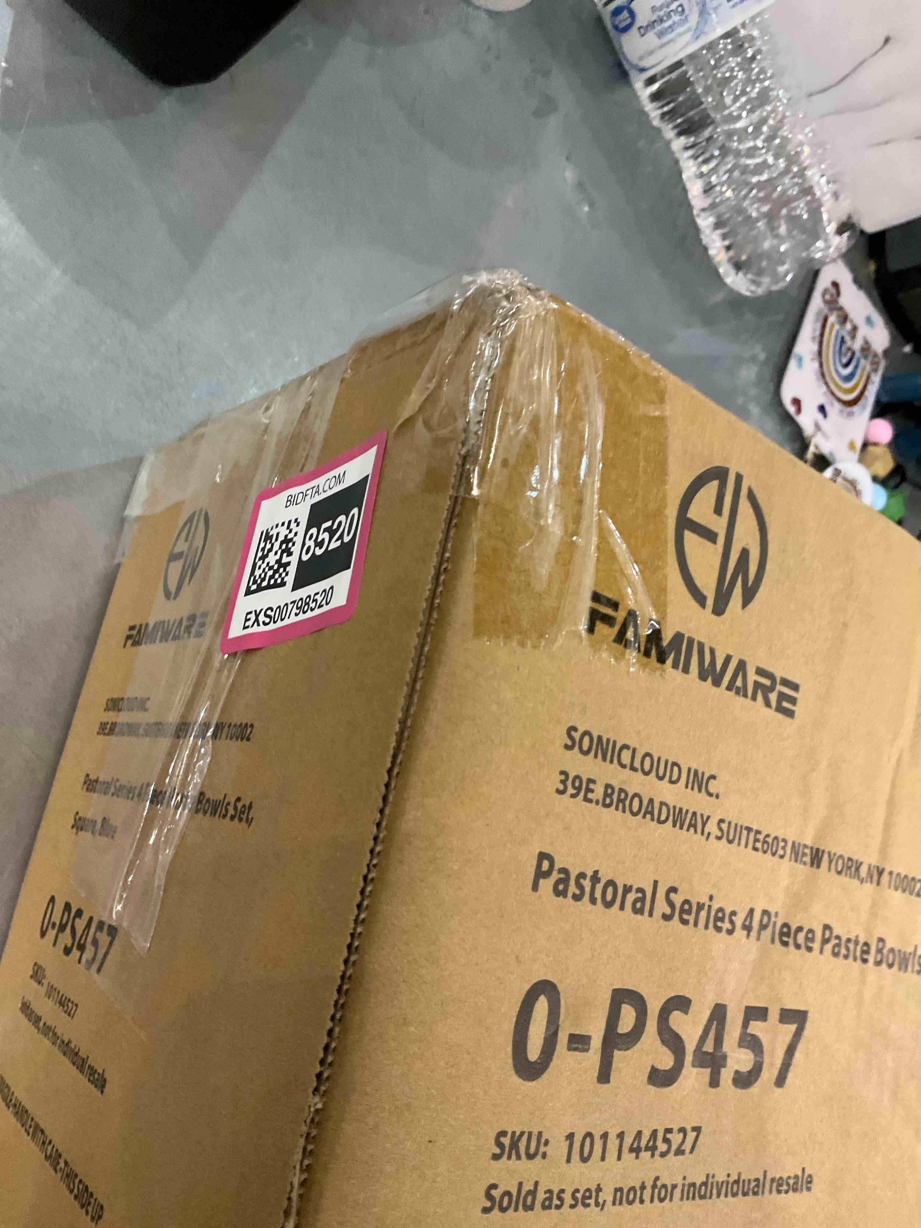 https://s3.amazonaws.com/lotting-images-prod/bidfta/EXS00798520_1701961258745.jpeg