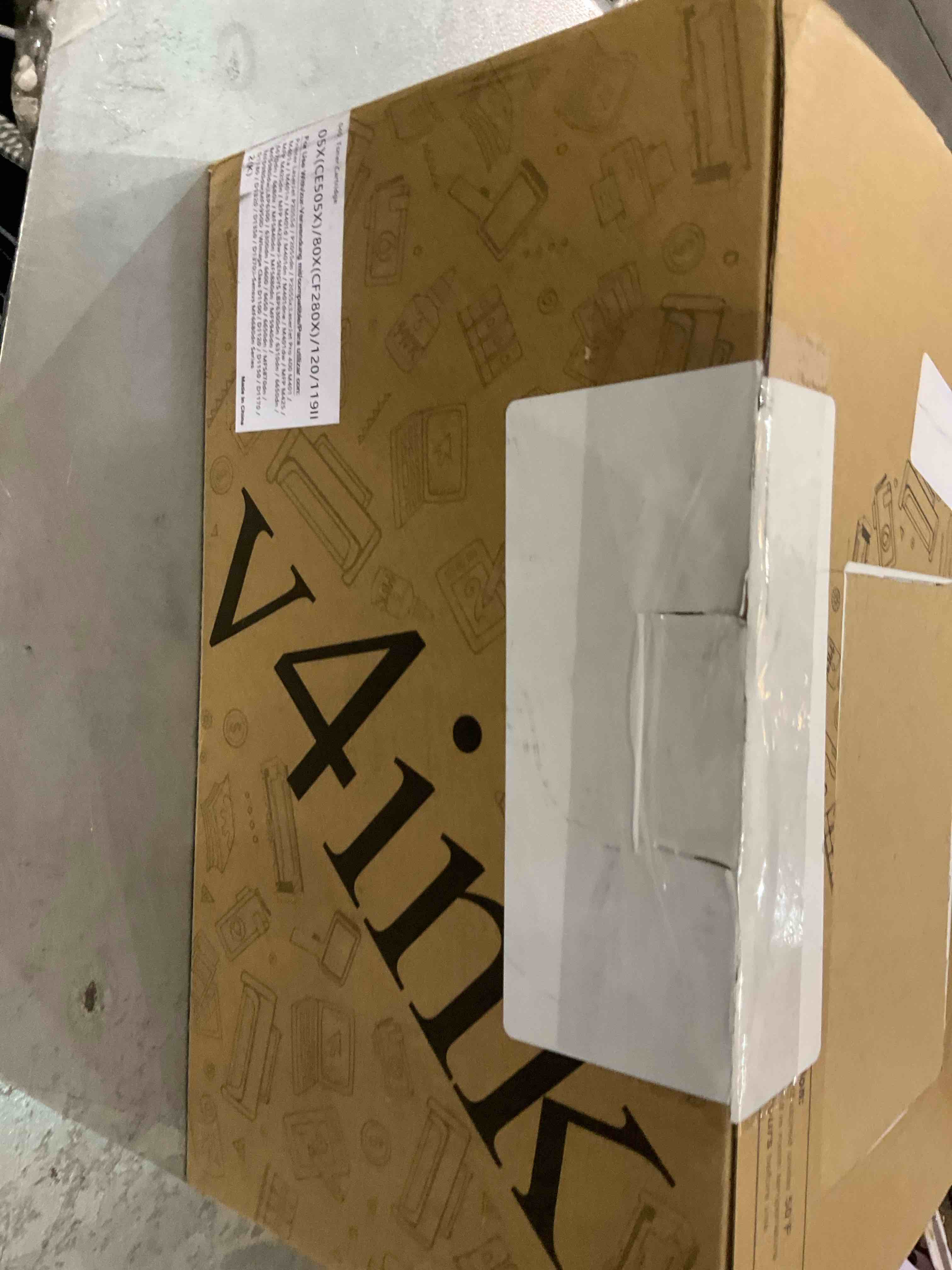 https://s3.amazonaws.com/lotting-images-prod/bidfta/EXS00798596_1701972712598.jpeg
